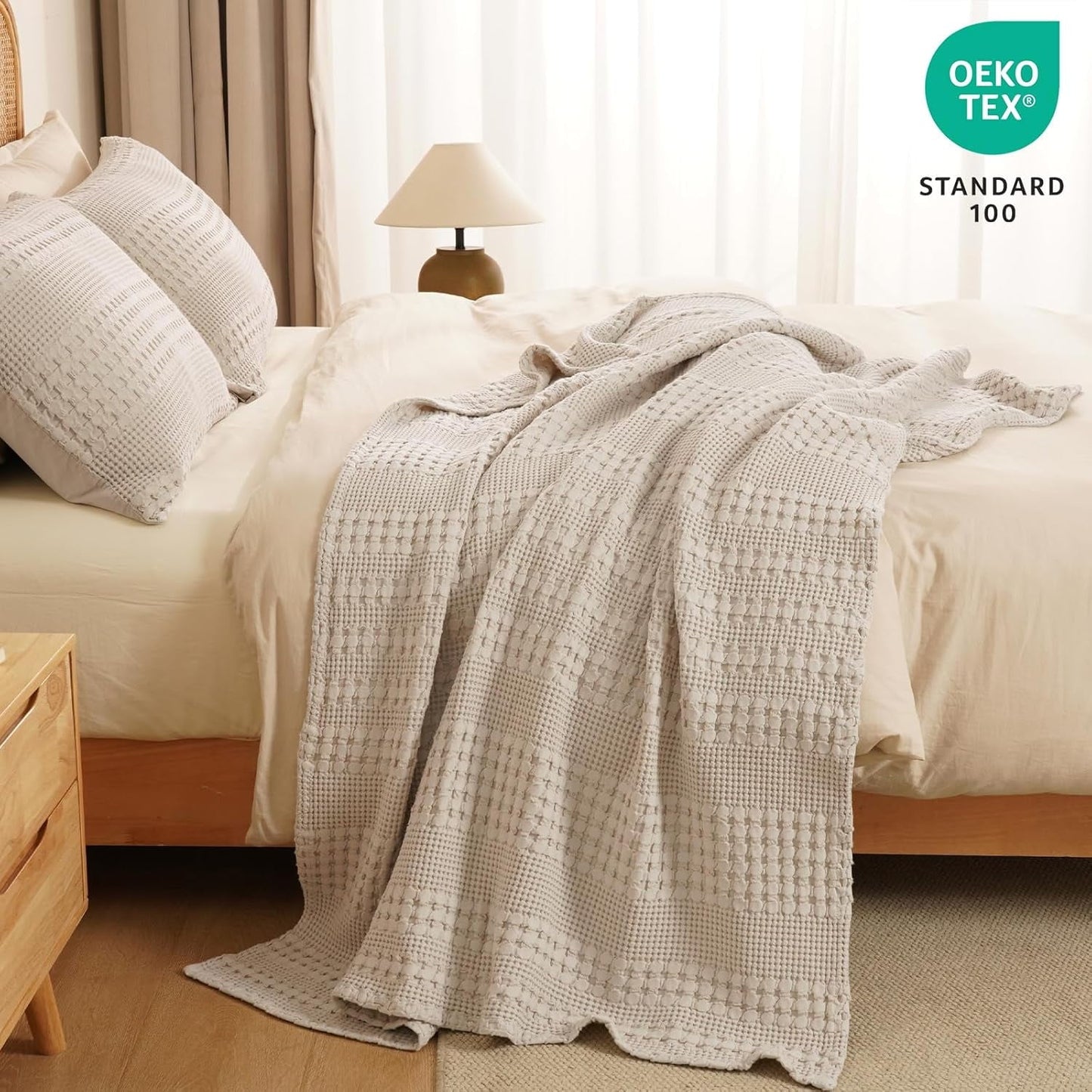 Cozy Fleece 100% Cotton Waffle Weave Blanket, Lightweight Throw Washed Blanket for Bed Sofa Home Decor, Oatmeal, 50"x60" - Super Soft Reversible Sherpa Flannel Blanket Detail