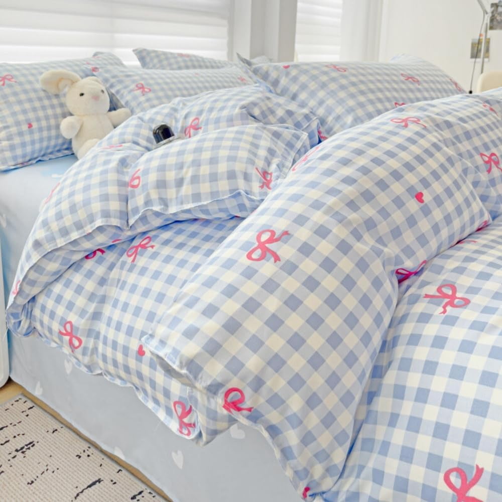 Luxurious Quilted 3-Piece Blue Plaid Pink Bows Comforter Full Set , Cute Soft Bedding Set for Kids Adults - Cloud-Like Soft Lightweight Bed Comforter Detail