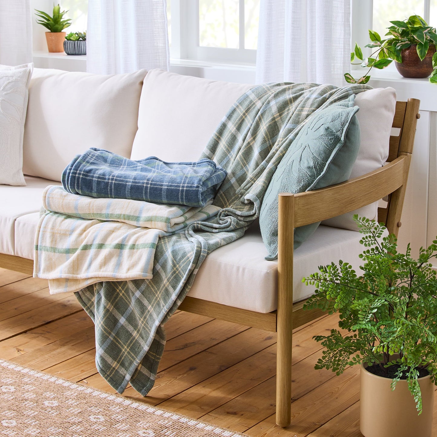 Reversible Sherpa Woven Chenille Plaid Throw Blanket, Green River , 50x72 Inches - Luxury Knitted Decorative Throw Blanket with Fringes Detail