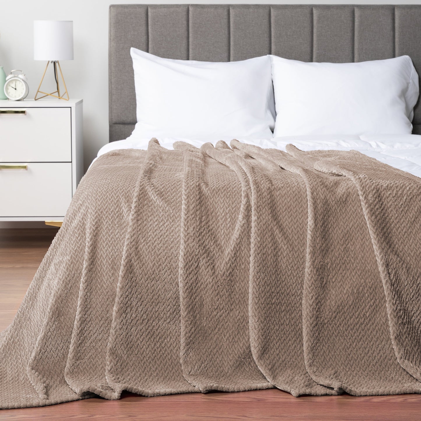 Lightweight Warm Soft Fleece Taupe Tan Throw Blanket for Couch, Lightweight Plush Warm Blankets for Bed, Fuzzy Cozy Flannel Blanket Th... - Cozy Fleece Throw Blanket for Couch & Bed Detail