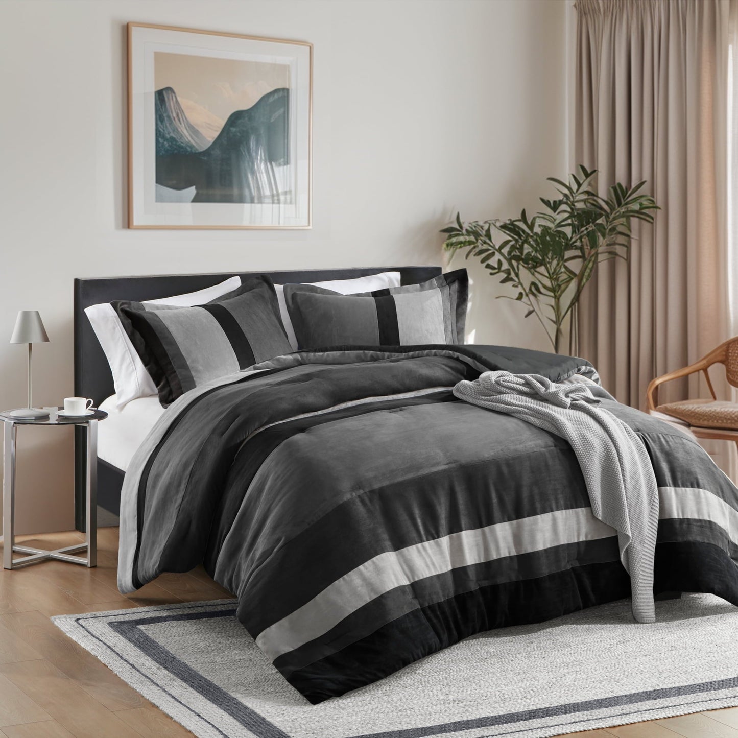 Hypoallergenic Cloud Twin/Twin XL Comforter Set Black, 2 Pieces Faux Suede Comforters Twin/Twin XL Size, Pieced Bedding Comforters Sets, C... - Hypoallergenic Ultra-Fluffy Quilt for Winter Detail