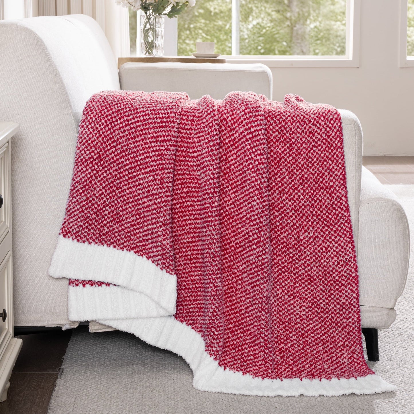 Super Soft Flannel Knit Throw Blanket, Ultra Soft Cozy Fluffy Blankets, Lightweight Fuzzy Plush Throw for Couch and Bed, Mixed Red, 50"x60" - Cozy Fleece Throw Blanket for Couch & Bed Detail