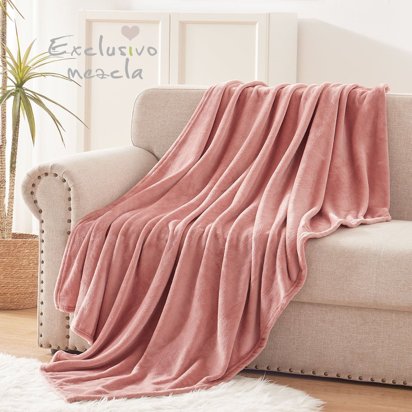 Cozy Fleece Large Flannel Fleece Velvet Plush Throw Blanket - 50" x 70" (Pink) - Super Soft Reversible Sherpa Flannel Blanket Detail