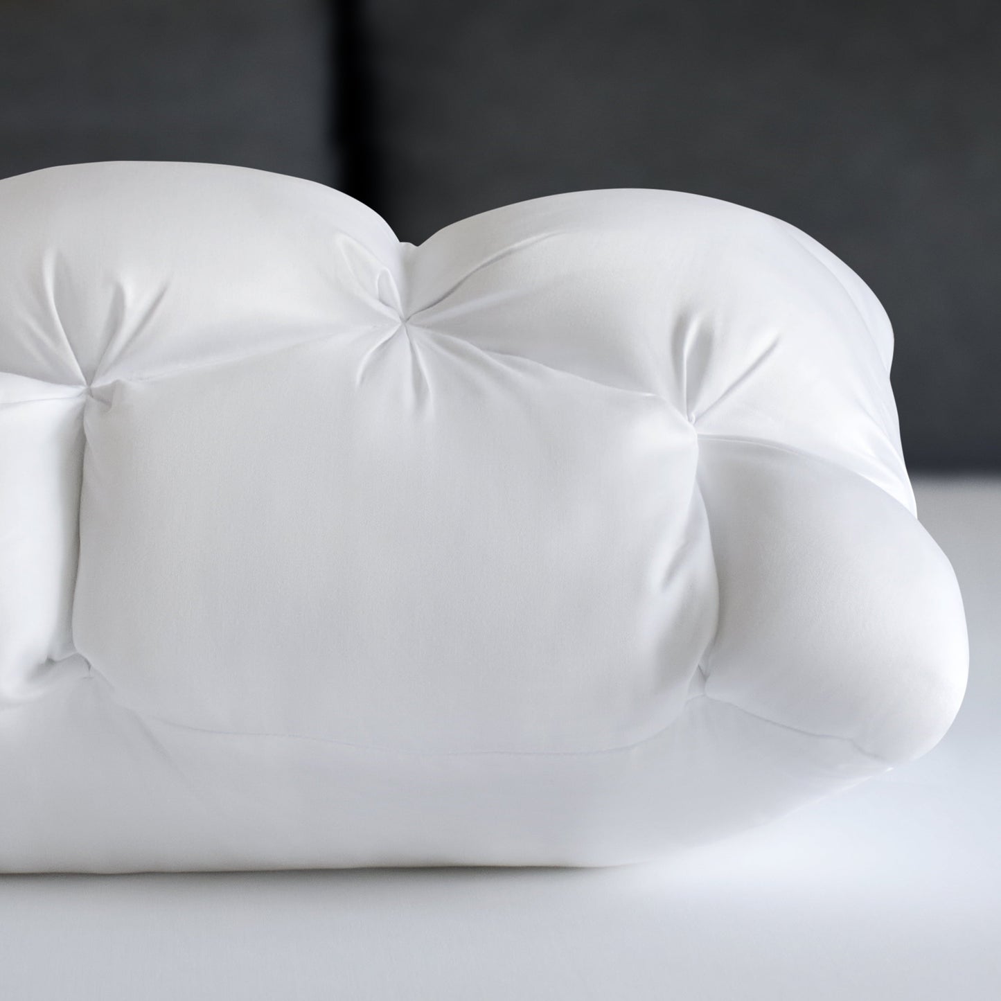 Decorative Plump Down Alternative Cloud Luxe Bed Pillows, Standard/Queen - Adaptive Huggable Core (2 Pack) - Hotel Quality Plush Sleeping Pillows Detail