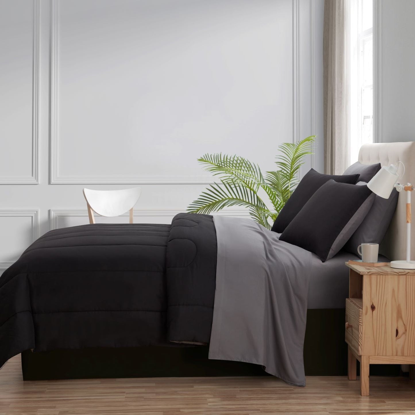 Heavyweight Warmth 7 Piece Reversible Bed in a Bag Comforter Set with Sheets, Black, King - Cloud-Like Soft Lightweight Bed Comforter Detail