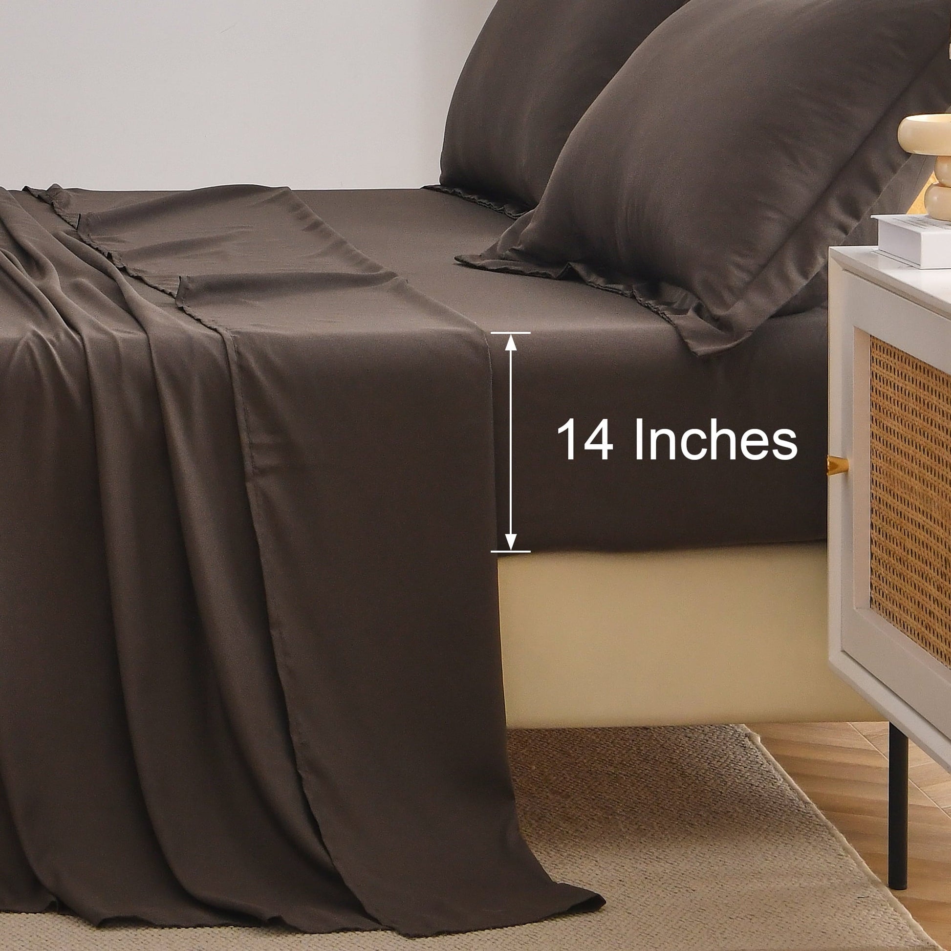 Cooling Sateen Bed Sheets Set 4 Piece Queen/Full Sheet Set Brown Gray Cotton Blend Fitted Sheet, Flat Sheet & 2 Pillowcases Bedding Set - Breathable Egyptian Cotton Flat & Fitted Sheets Detail