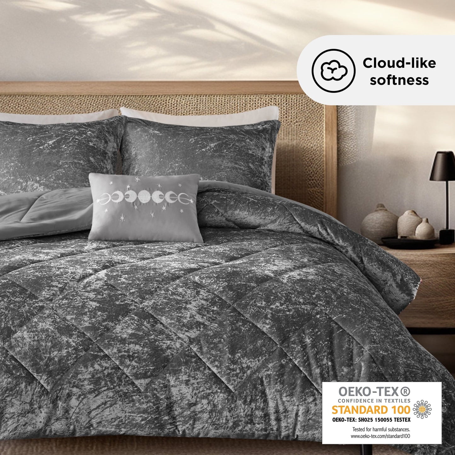 Hypoallergenic Cloud King/Cal King Size Comforter Sets, Velvet Bedding Comforter Set for All Seasons, Grey Bedding Set with Decor Pillow, ... - All-Season Down Alternative Comforter Insert Detail