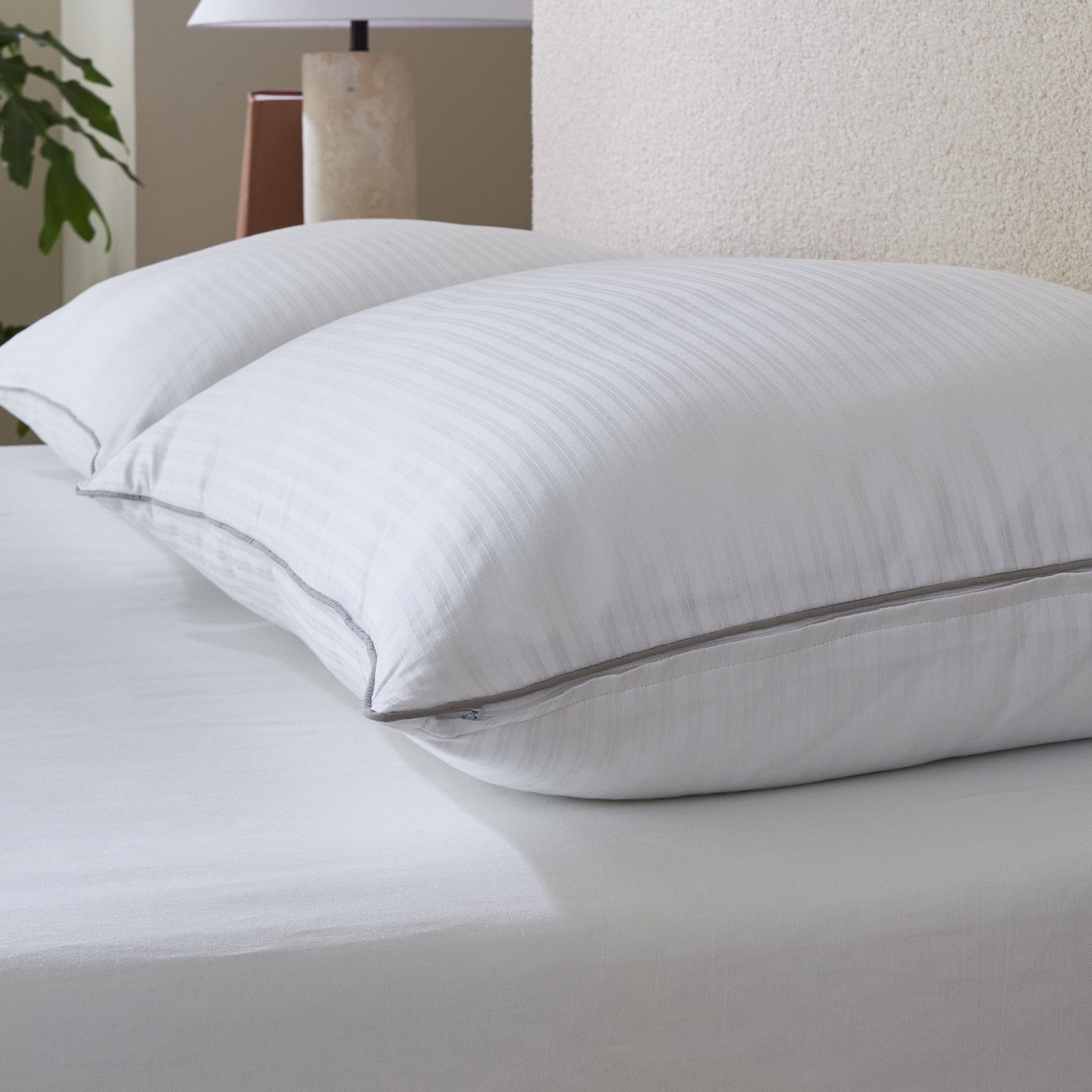 Hotel Collection Down Alternative Bed Pillow, Standard/Queen - Orthopedic Shredded Foam Bed Pillow Set Detail