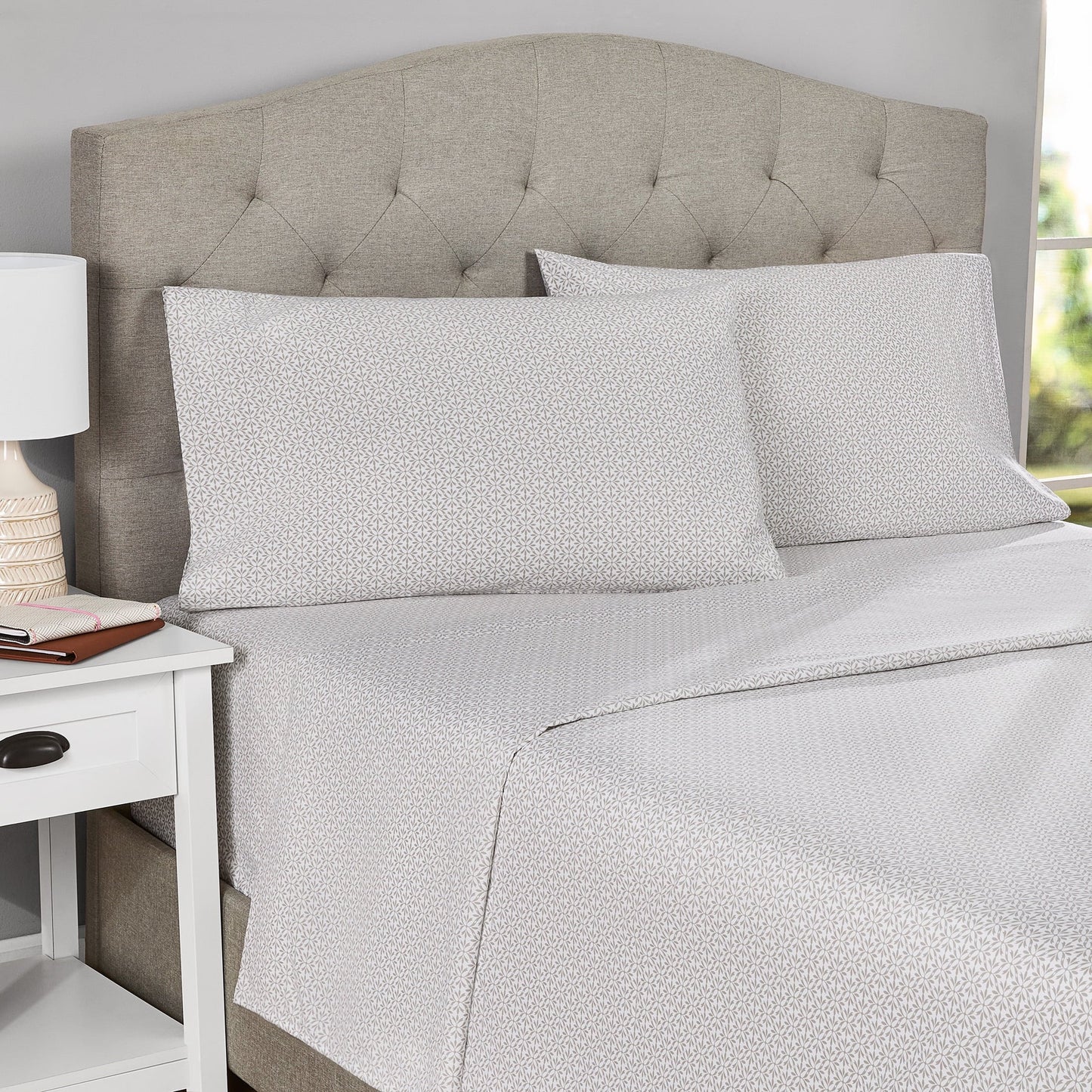 Breathable Luxury 3-Piece 300 Thread Count Grey Flake Cotton Blend Bed Sheet Set, Twin XL - Luxury Bed Sheet Set with Deep Pockets Detail