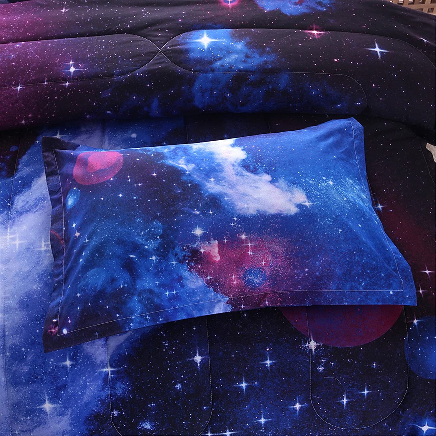 All-Season Galaxy Bedding Sets Outer Space Comforter 3D Printed Space Quilt Set Full Size for Kids Blue - Cloud-Like Soft Lightweight Bed Comforter Detail