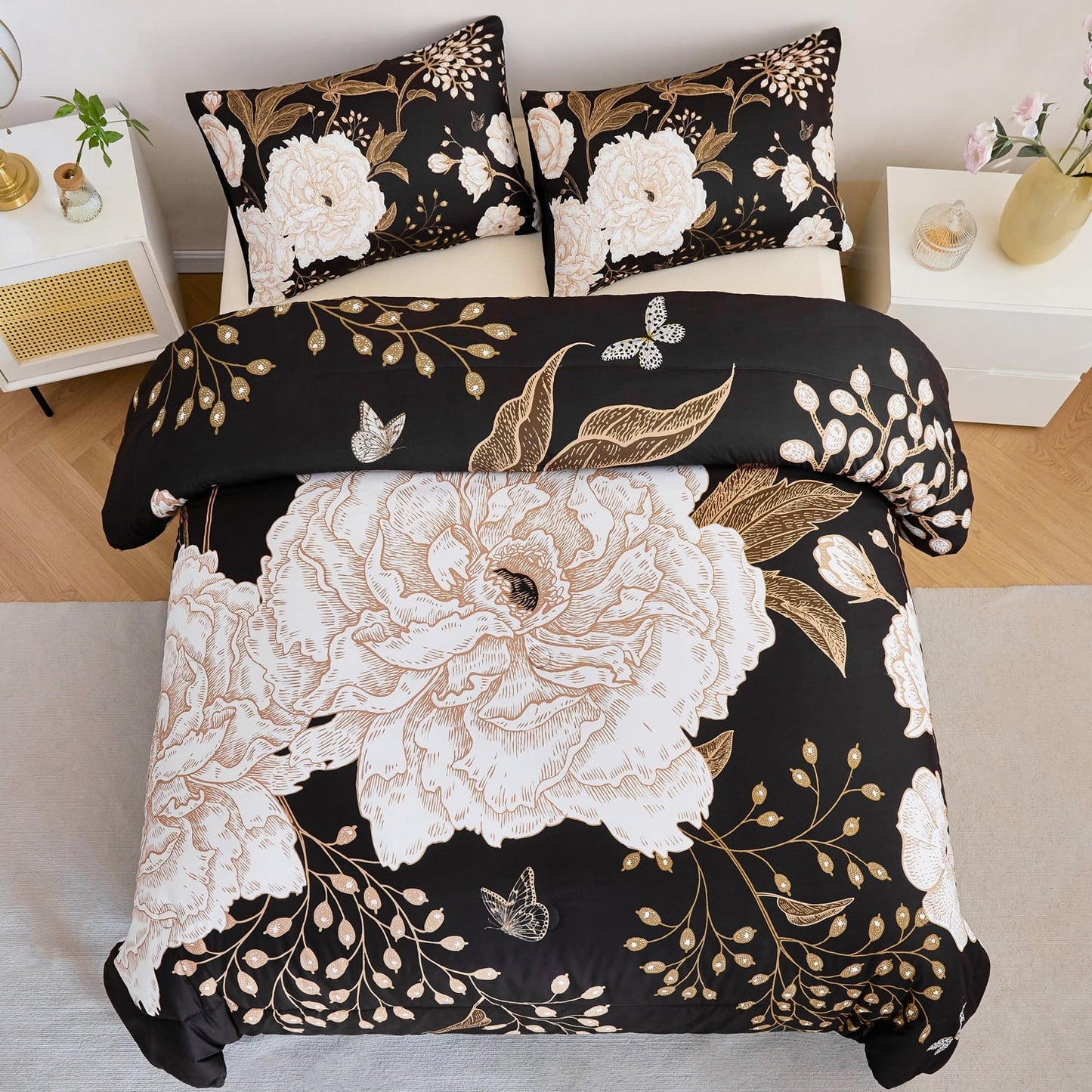 Luxurious Quilted Black Floral Comforter Set Queen, Printed Comforter White Flowers Butterfly Bedding Set, 3 Pieces Botanical Reversibl... - All-Season Down Alternative Comforter Insert Detail