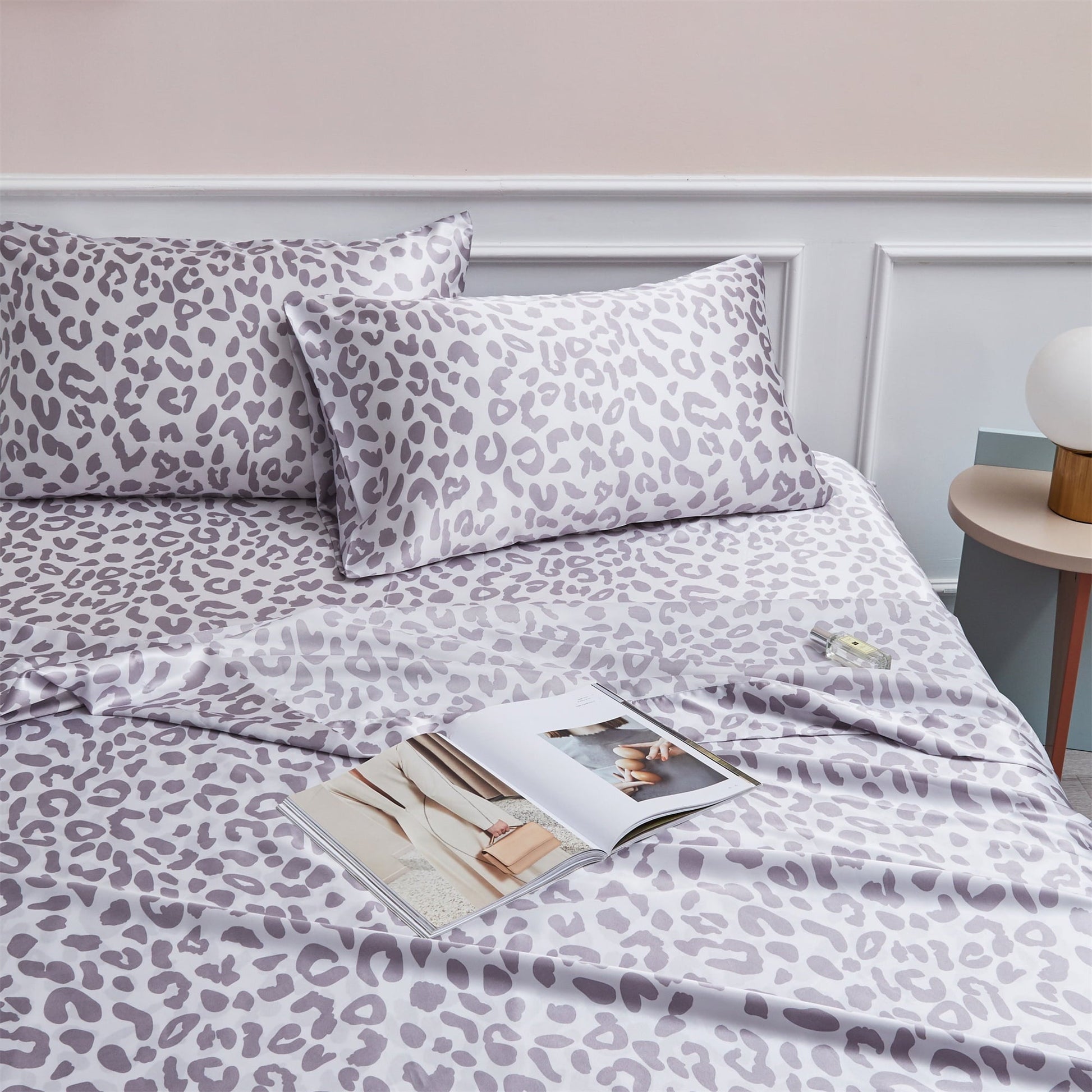 Wrinkle-Resistant Satin Sheets Twin Silk Sheets Silver Leopard Bed Sheet Set Deep Pocket Bed Flat Fitted Sheet, 3-Pieces - Cooling Hotel Quality Bedding Sheets and Pillowcases Detail