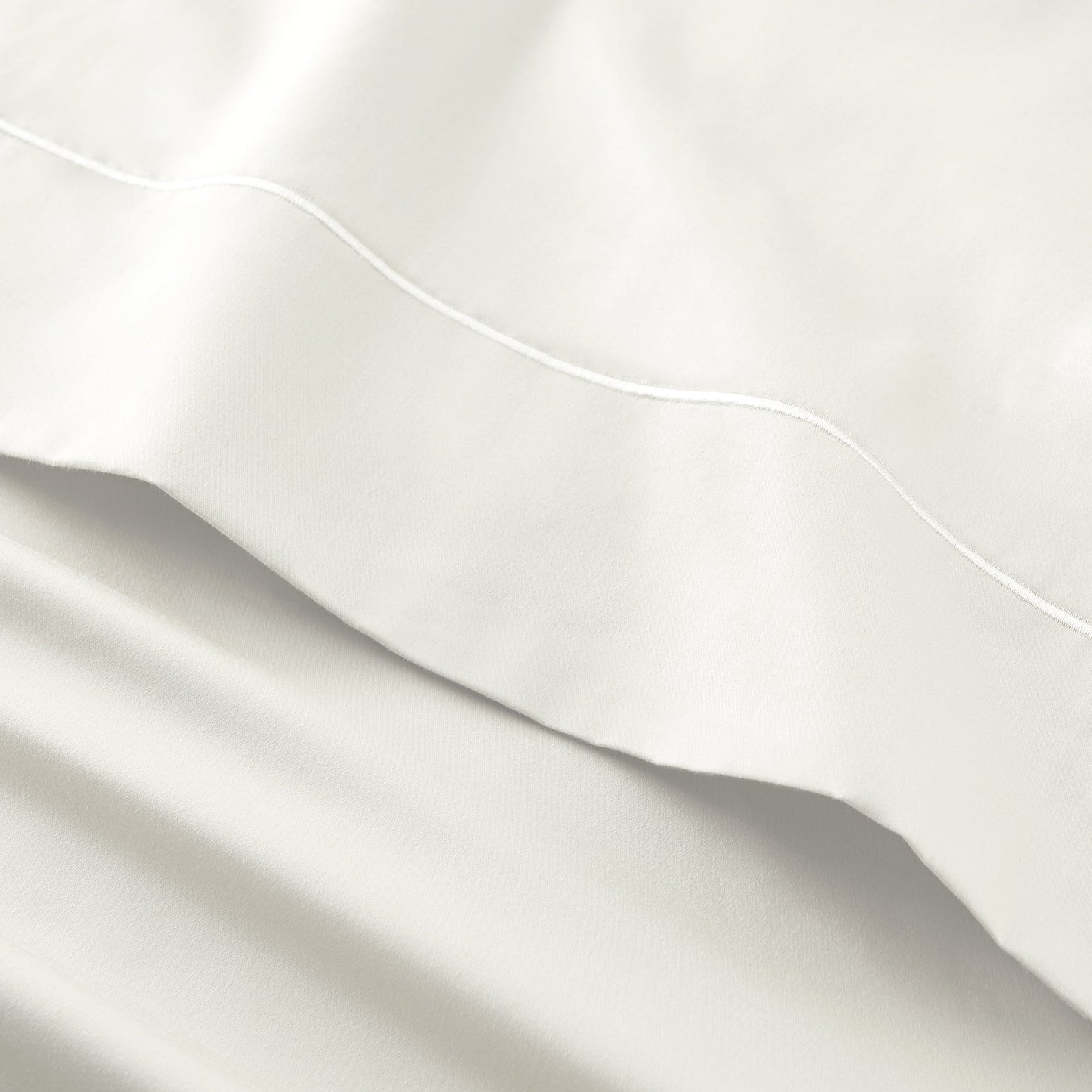 Breathable Luxury 4-Piece 400 Thread Count Vanilla Dream Performance Bed Sheet Set, King - Premium Ultra-Soft Pillowcase Pair for Sleeping Detail