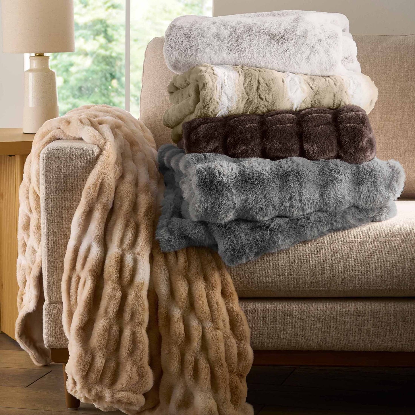 Decorative Knitted Almond Biscuit Ombre Faux Fur Throw, 50"x72" - Cozy Fleece Throw Blanket for Couch & Bed Detail