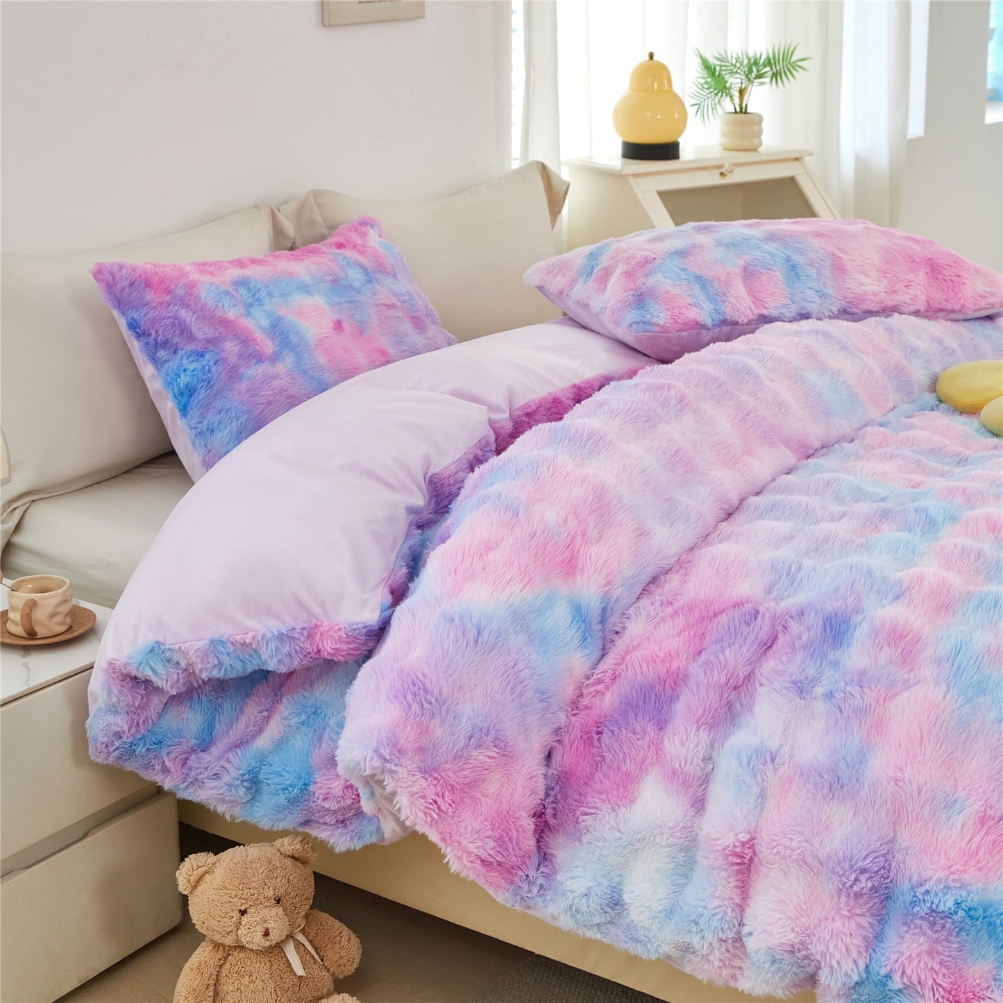 Hypoallergenic Cloud Faux Rabbit Fur Comforter Set Twin 3Pcs Girls Blue Purple Bedding Set Tie-Dyeing Soft Bed Comforter Set Warm Fuzzy Ki... - Luxurious Quilted Duvet Cover Set Detail