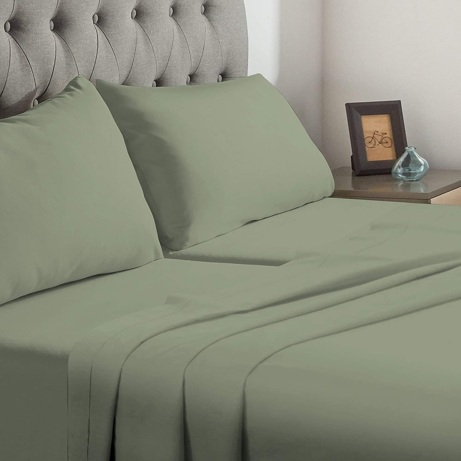 Ultra-Soft Split-California King Bed Sheet Set (5-Pieces) Adjustable Bed Sheets - 800 Thread Count 100% Egyptian Cotton - 15" De... - Breathable Egyptian Cotton Flat & Fitted Sheets Detail