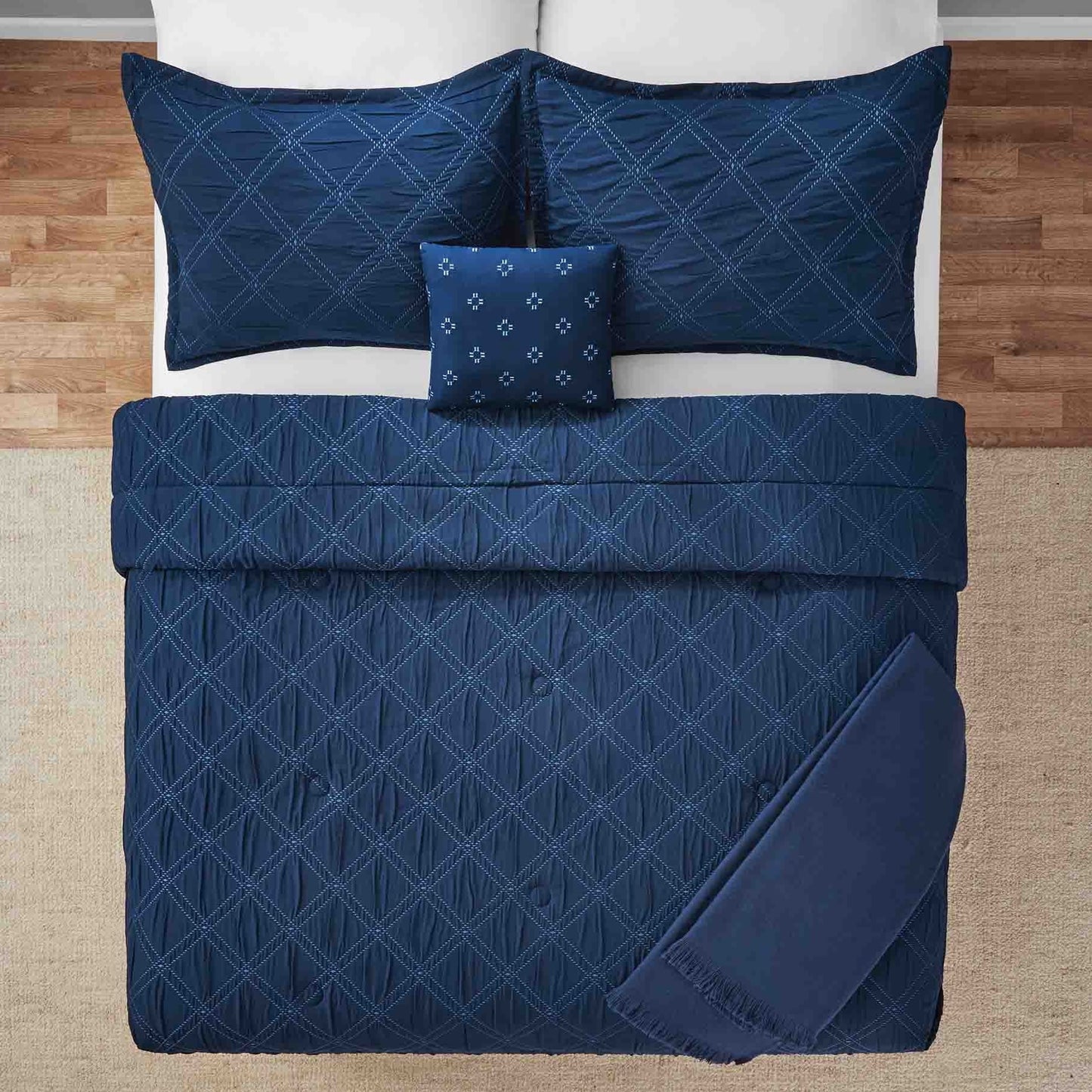 Hypoallergenic Cloud 5-Piece Reversible Comforter Set Navy Cross Stitch Bedding with Decor Pillow and Throw, Full/Queen - Hypoallergenic Ultra-Fluffy Quilt for Winter Detail