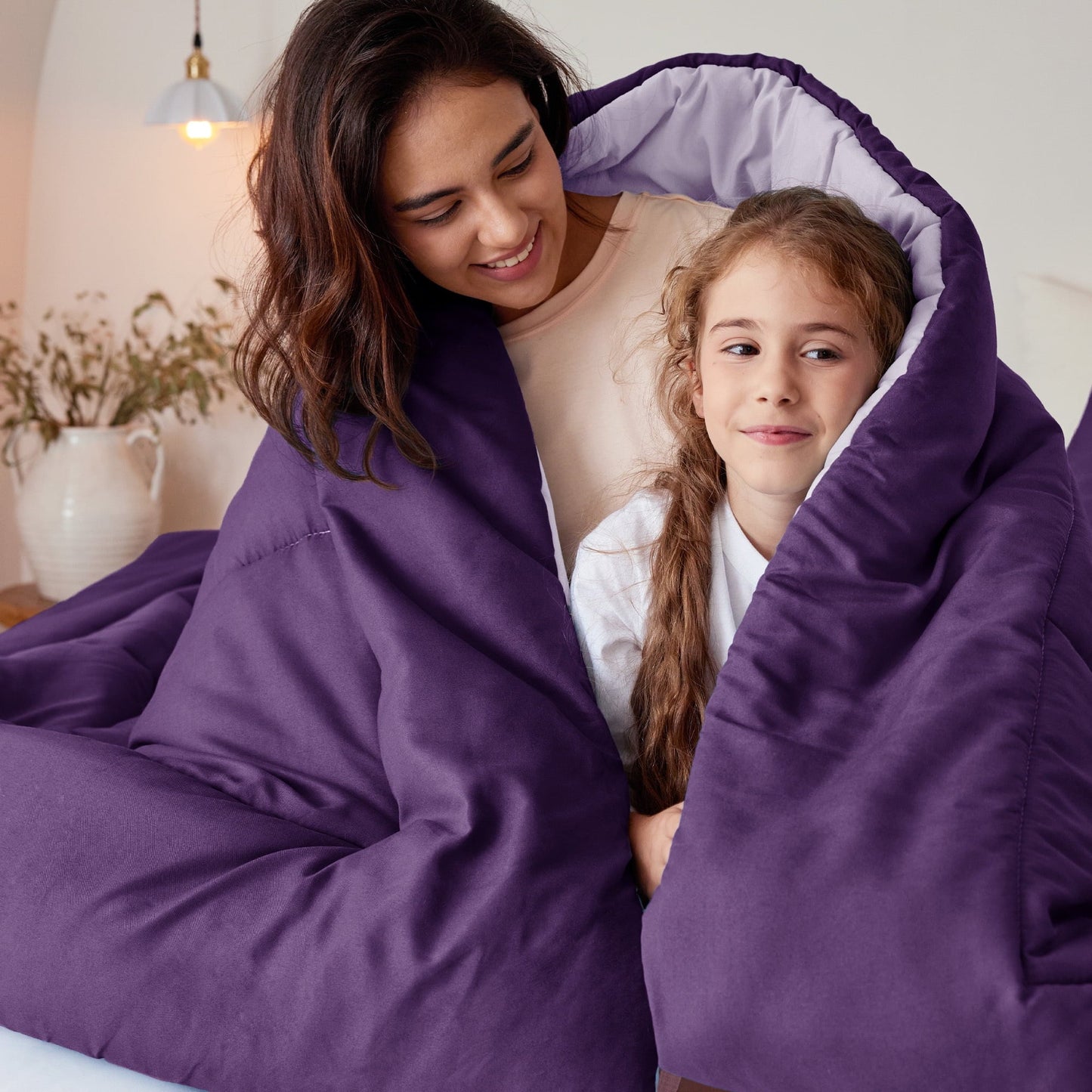 Heavyweight Warmth Lightweight Reversible 3-Piece Comforter Set All Seasons, Down Alternative Comforter with 2 Pillow Shams, Queen Size,... - Luxurious Quilted Duvet Cover Set Detail