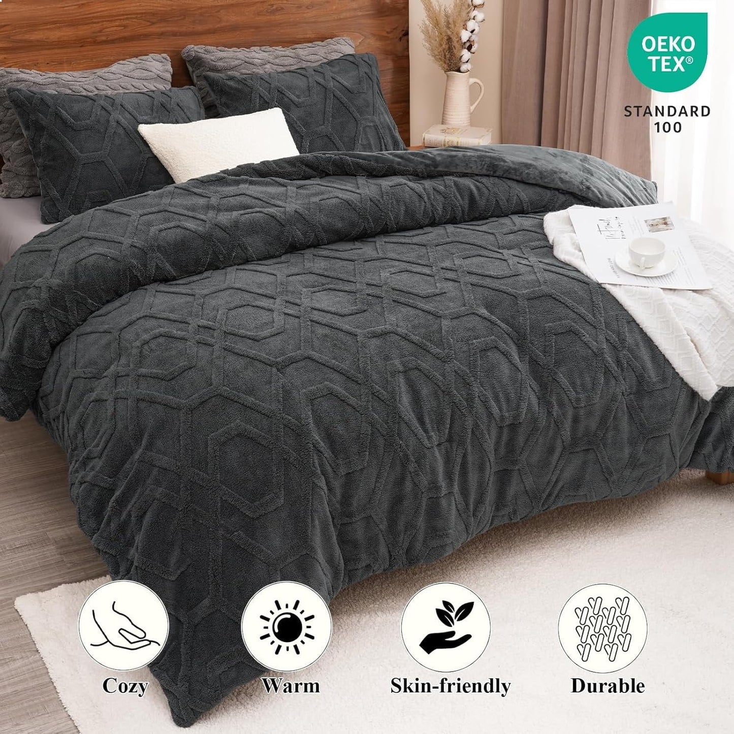 Luxurious Quilted Warm Sherpa Fleece Queen Comforter Set, 3D Tufted Fluffy Dark Grey Bedding for Winter, Soft 3 Pieces Shaggy Bed Set, ... - All-Season Down Alternative Comforter Insert Detail