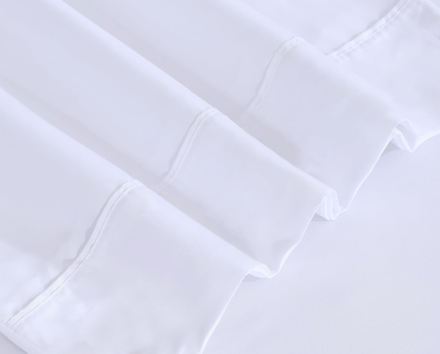 Premium Egyptian Cotton Set - Luxurious Silky Soft Microfiber Bedding - Cozy & Comfy - 15 inch Deep Pocket (Fits up to 17") Hotel Bed - 4 Pcs... - Luxury Bed Sheet Set with Deep Pockets Detail