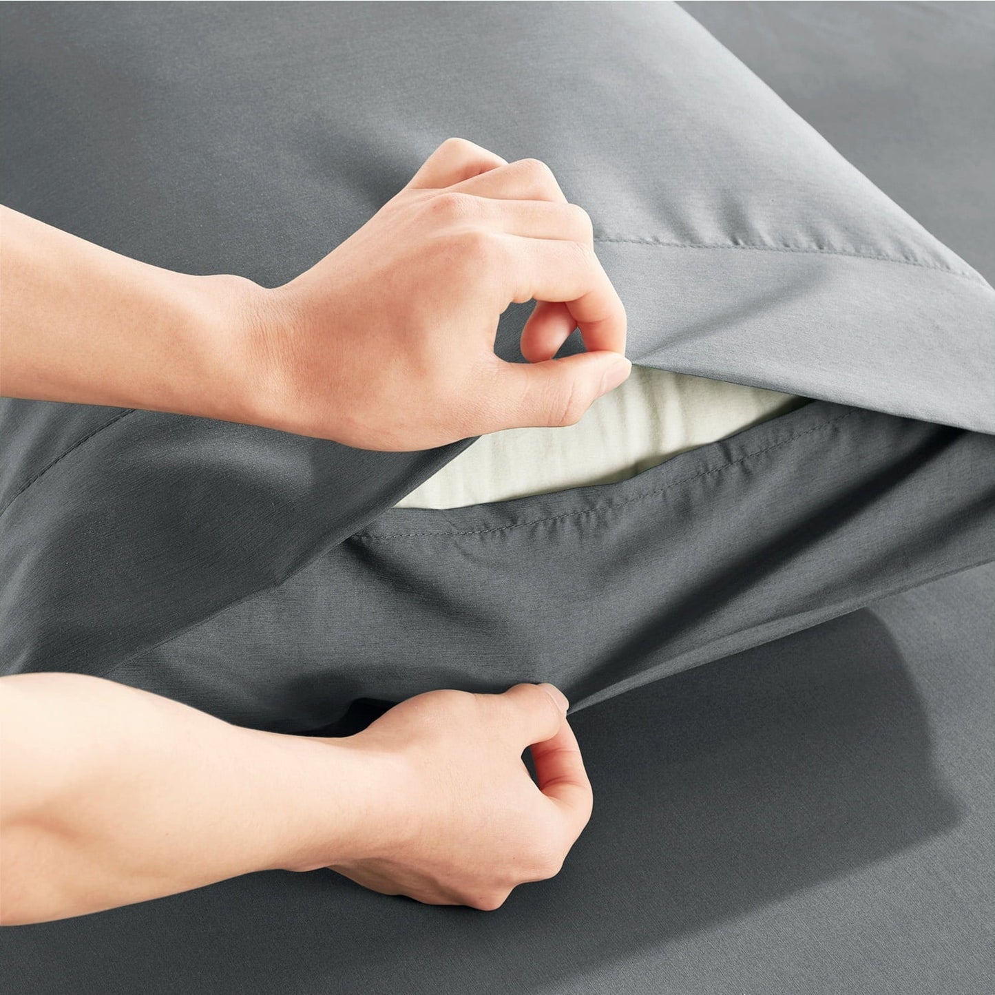 Wrinkle-Resistant Virtu Bed Sheets Set, Deep Pocket Rayon Derived 4 Piece Queen Sheets sets, Gray - Premium Ultra-Soft Pillowcase Pair for Sleeping Detail