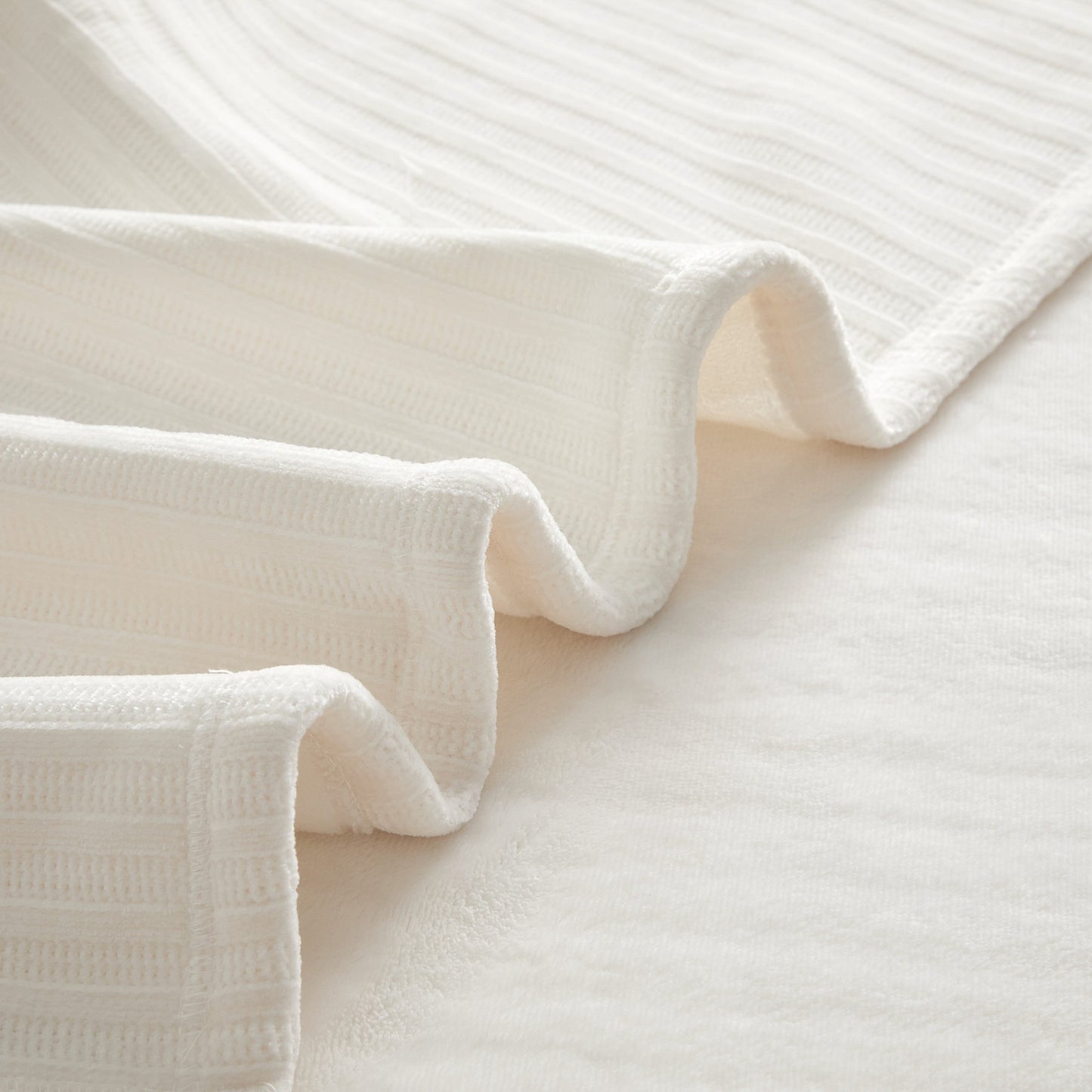 Cozy Fleece Cozy Chenille Reverse to Plush Soft Couch Throw, Vanilla Dream, Standard Size - Luxury Knitted Decorative Throw Blanket with Fringes Detail