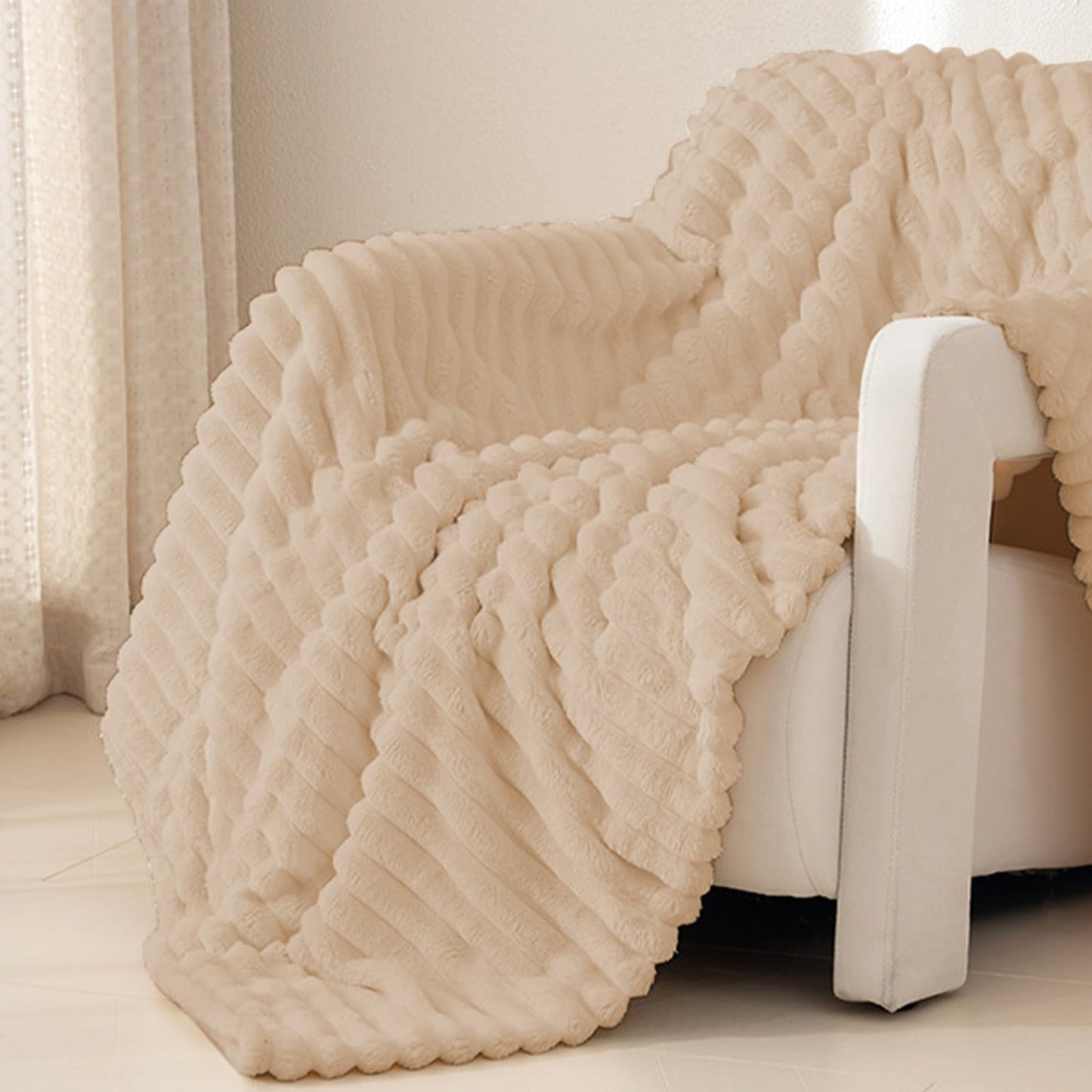 Lightweight Warm Extra Large Throw Blanket for Couch Home Office Hotel 100% Cotton Super Soft Blanket for Adult 47"x70" Khaki - Cozy Fleece Throw Blanket for Couch & Bed Detail