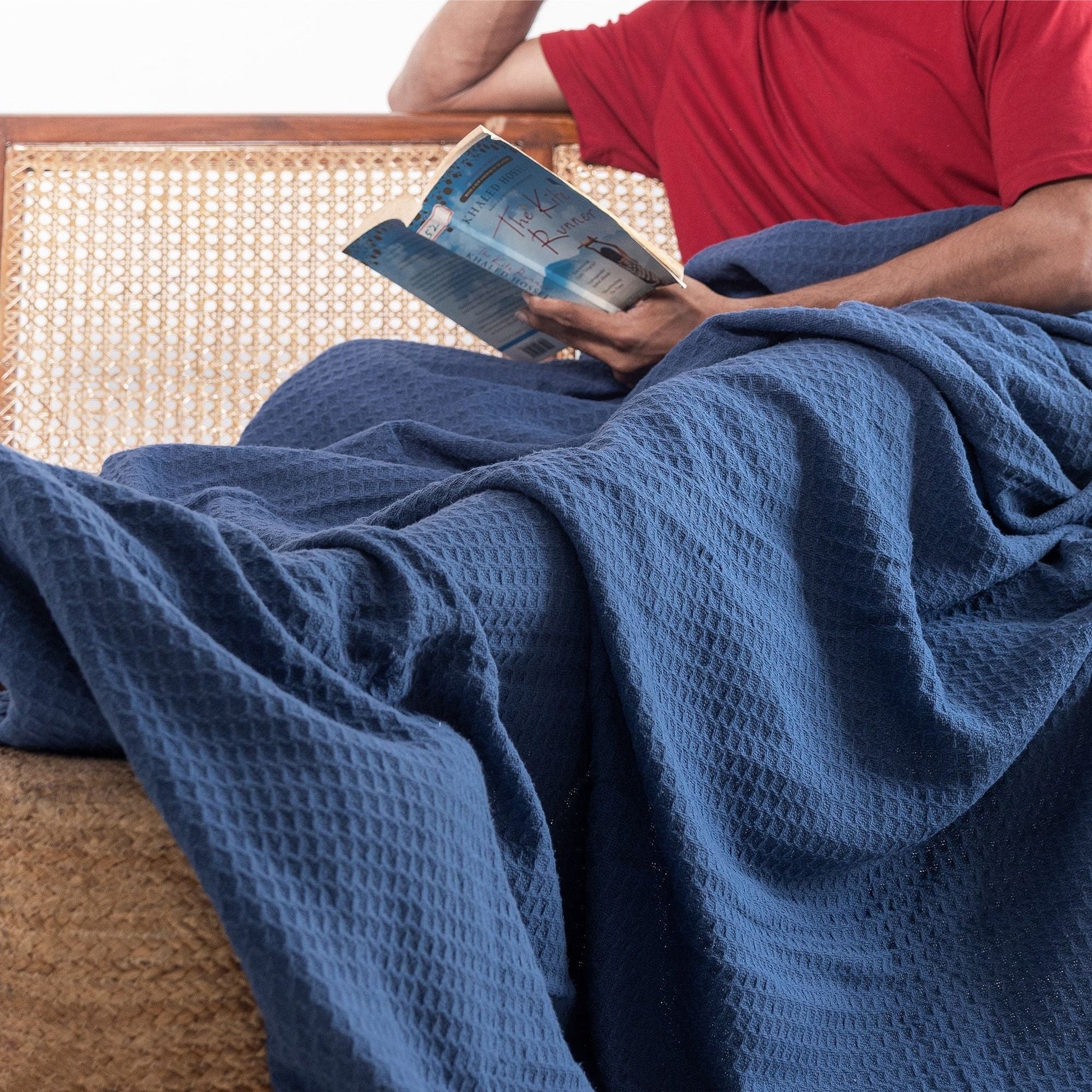 Decorative Knitted Twin Waffle Throw Blanket for Couch (68" x 92"), 100% Cotton Throw Blankets for Bed, Waffle Blanket for Bed (Navy) - Super Soft Reversible Sherpa Flannel Blanket Detail