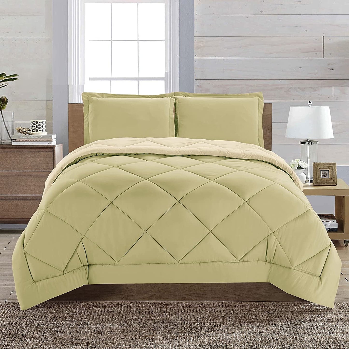 Luxurious Quilted 3-Piece Comforter Set - Reversible, Box Stitched Down Alternative, King/California King, All Season Suitable, Sage/Cream - Cloud-Like Soft Lightweight Bed Comforter Detail