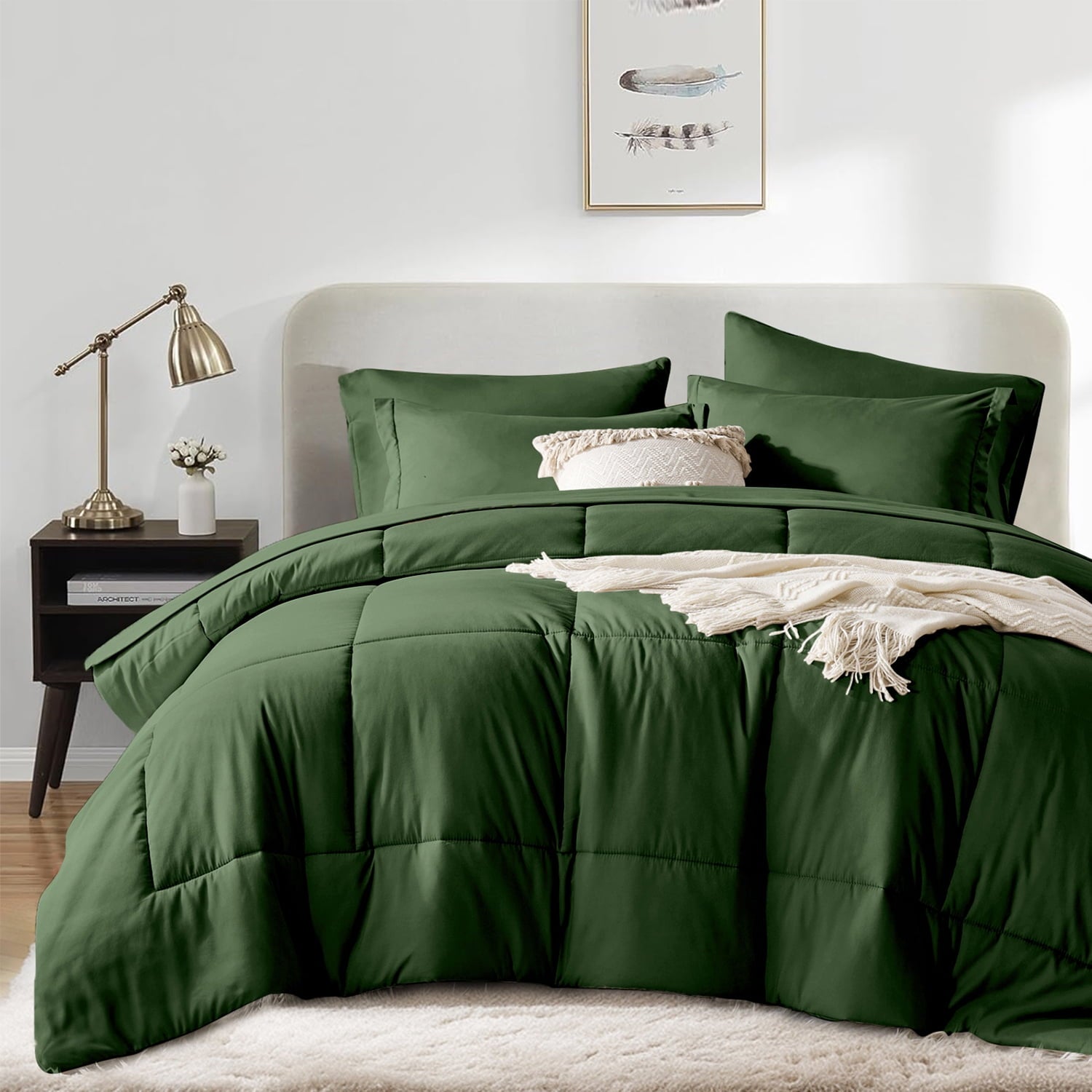 Fluffy Down Alternative Queen Comforter Set Forest Green Bed in a Bag Queen Size 7 Pieces Soft Bed Set Lightweight Microfiber Green Bedding C... - Hypoallergenic Ultra-Fluffy Quilt for Winter Detail