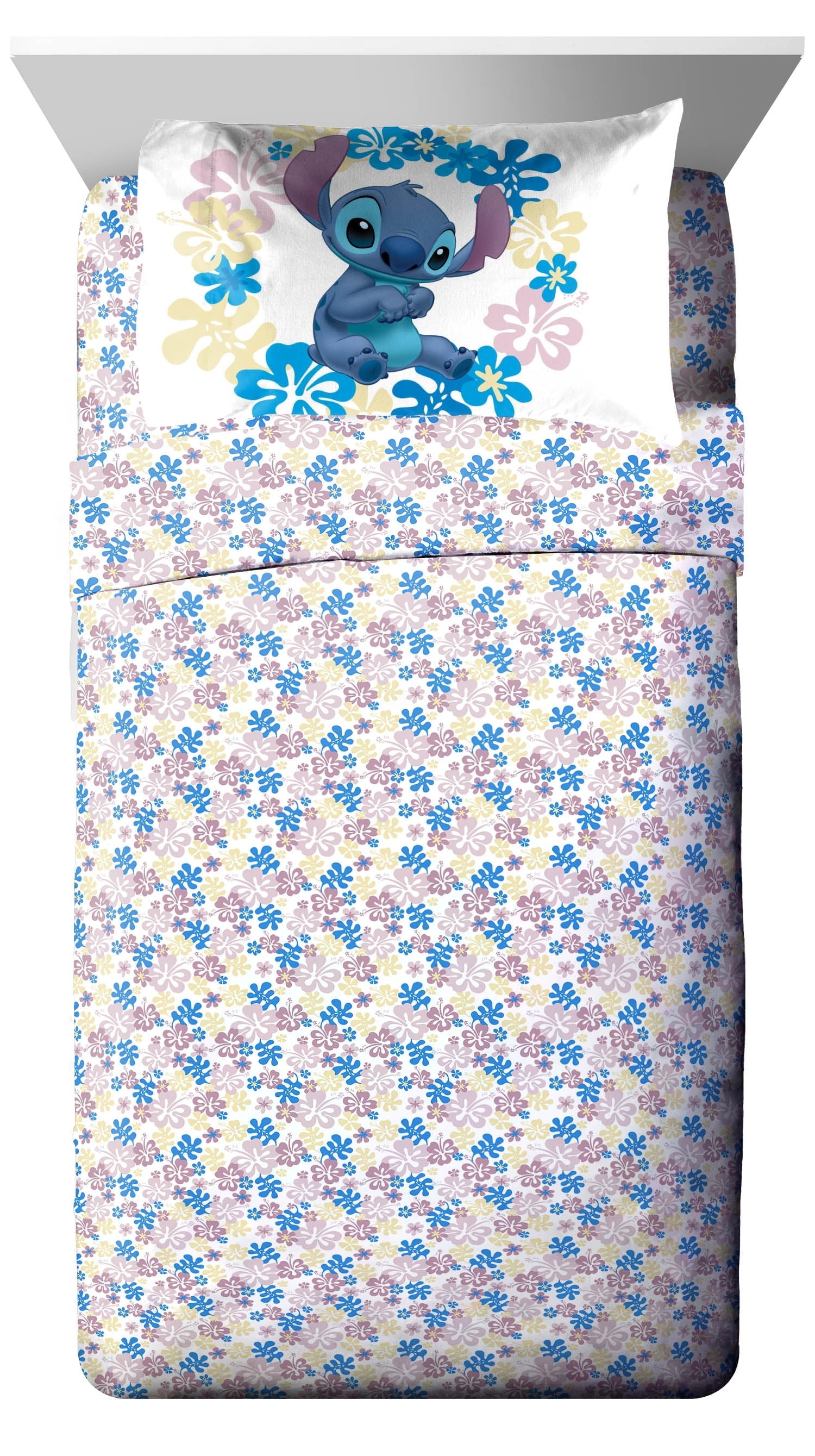 All-Season Lilo and Stitch Sweet Stitch 5 Piece Twin Size Kids Comforter Set with Sham - Super Soft Bed Set for Kids - Luxurious Quilted Duvet Cover Set Detail