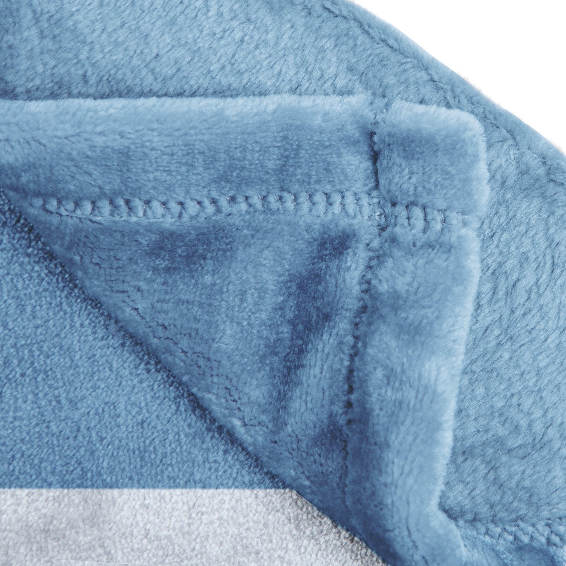 Lightweight Warm Silk Touch Kids Throw Blanket, 62" x 90", Blue, Polyester - Lightweight Plush Warm Blanket for All Seasons Detail