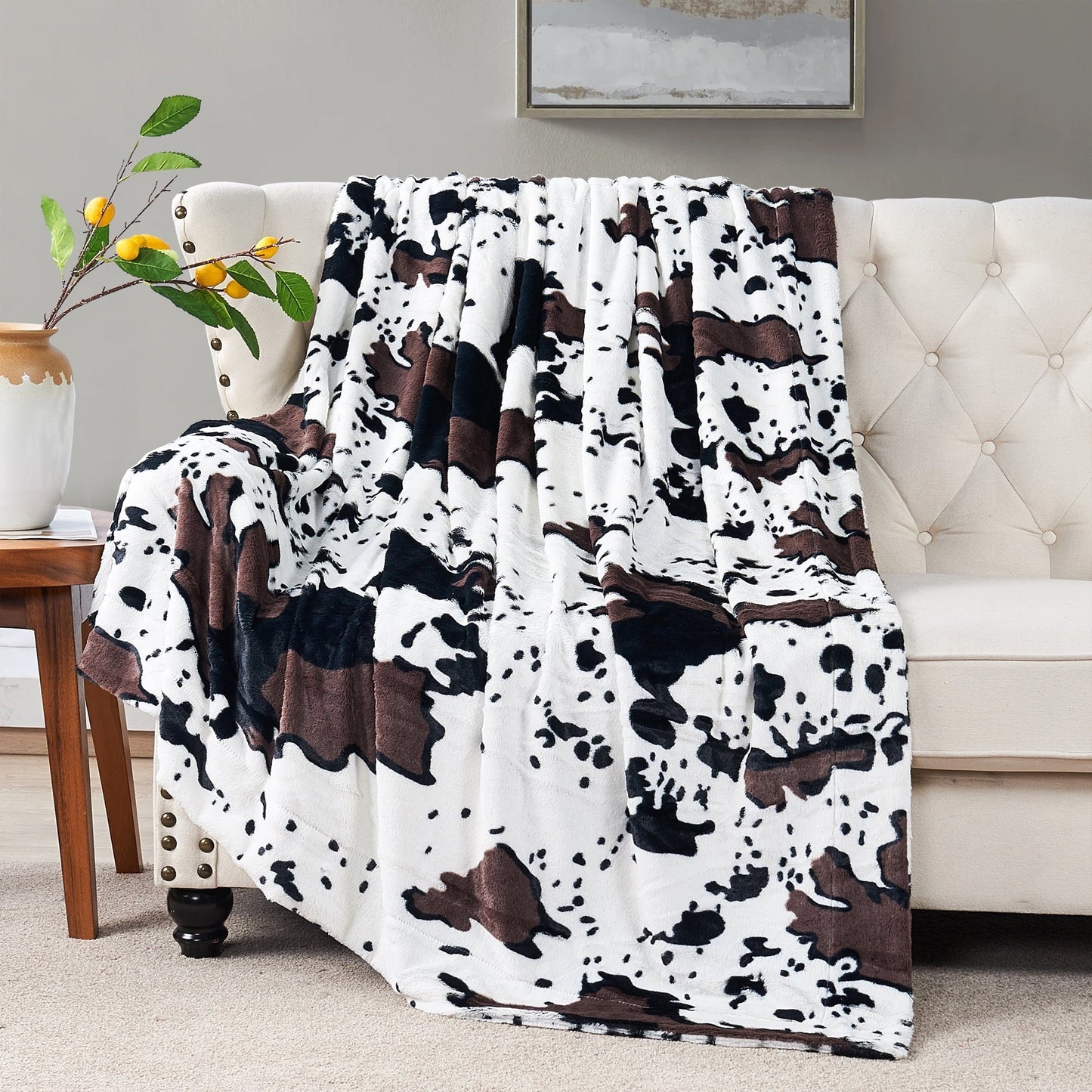 Lightweight Warm Cow Print Double Sided Faux Fur Throw Blanket, Soft Cozy Fuzzy Black and White Throw, 50x60 inches - Luxury Knitted Decorative Throw Blanket with Fringes Detail