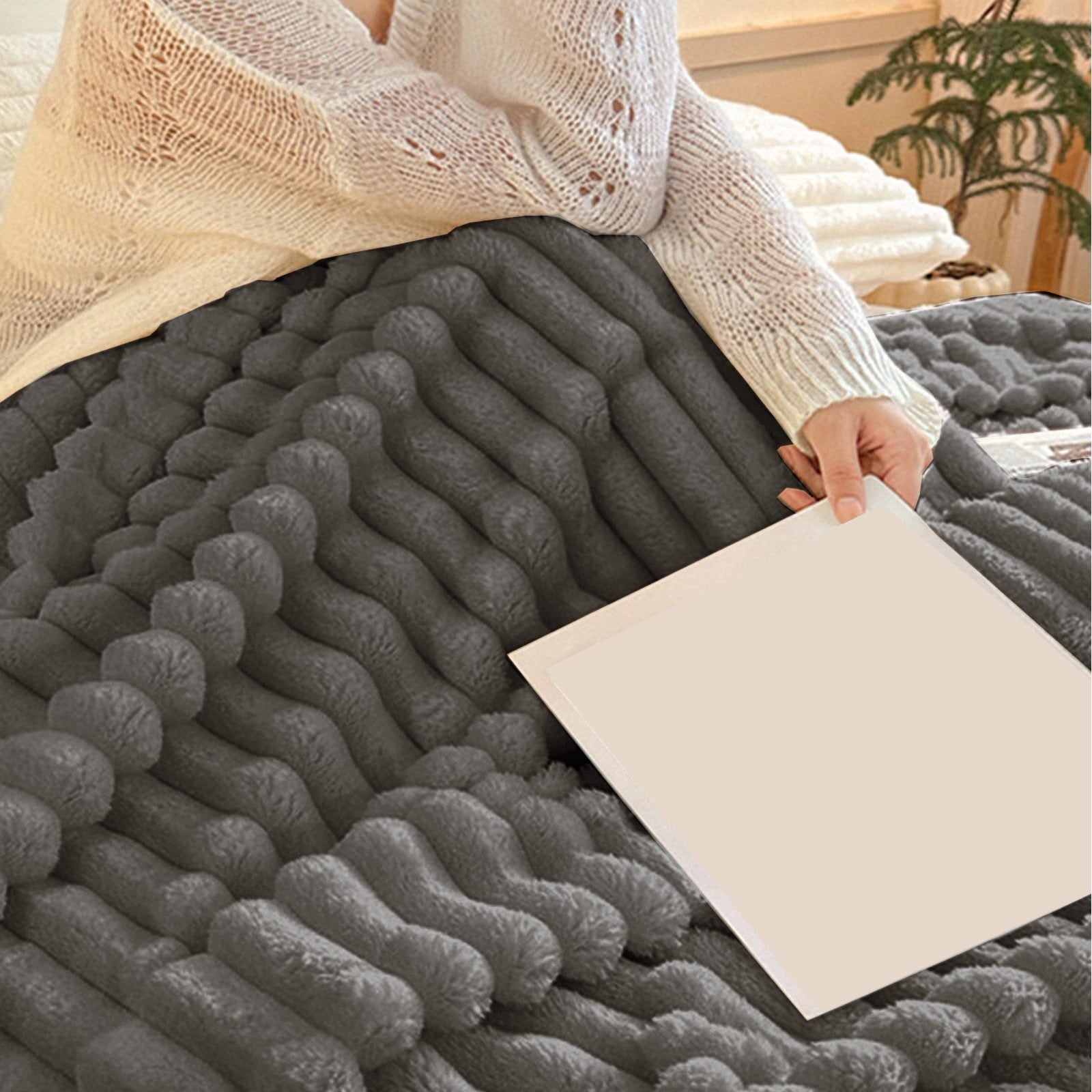 Reversible Sherpa Bunny Blanket, Super Soft & Warm Faux Rabbit Fur Throw Blanket, Lightweight Microfiber Machine Washable for Bedroom, ... - Lightweight Plush Warm Blanket for All Seasons Detail