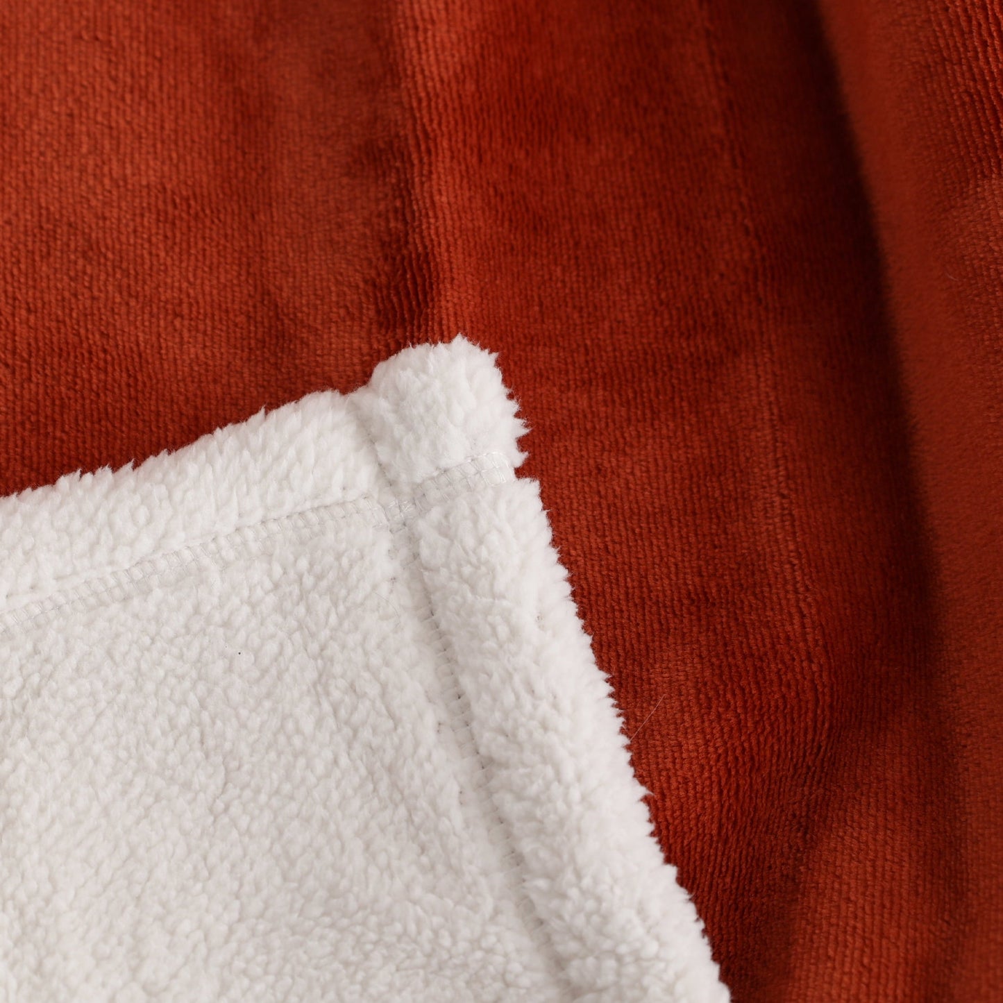 Decorative Knitted Reversible Printed Velvet Plush and Hampshire Faux Shearling Soft Throw Blanket, Standard Size, Auburn Sun - Lightweight Plush Warm Blanket for All Seasons Detail