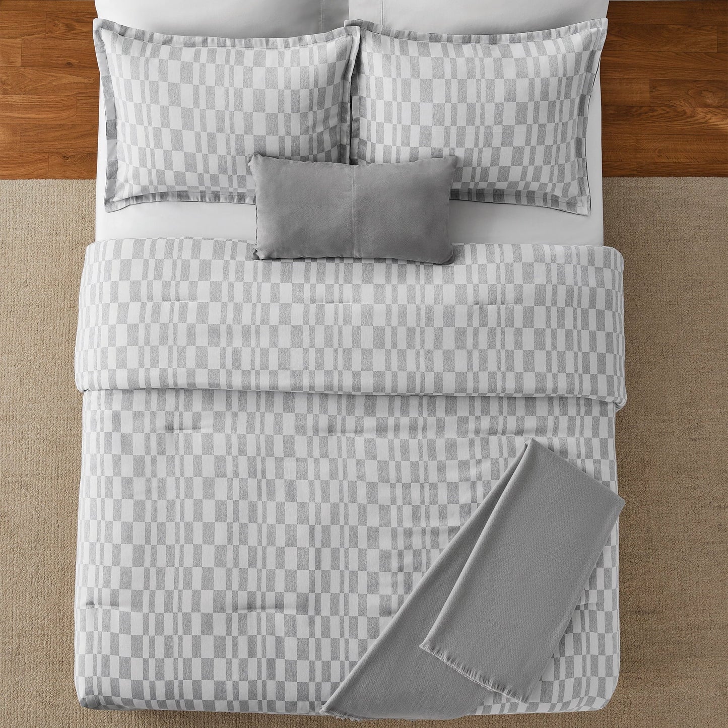Heavyweight Warmth Full/Queen Comforter Set, All-Season, 5-Piece, Soft Silver Check - Cloud-Like Soft Lightweight Bed Comforter Detail