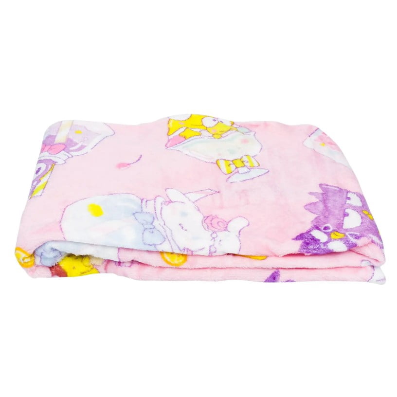 Lightweight Warm Hello Kitty Soft and Friends Silky Fleece Throw 40"x50" Kids Blanket "Cool Treat" - Cozy Fleece Throw Blanket for Couch & Bed Detail