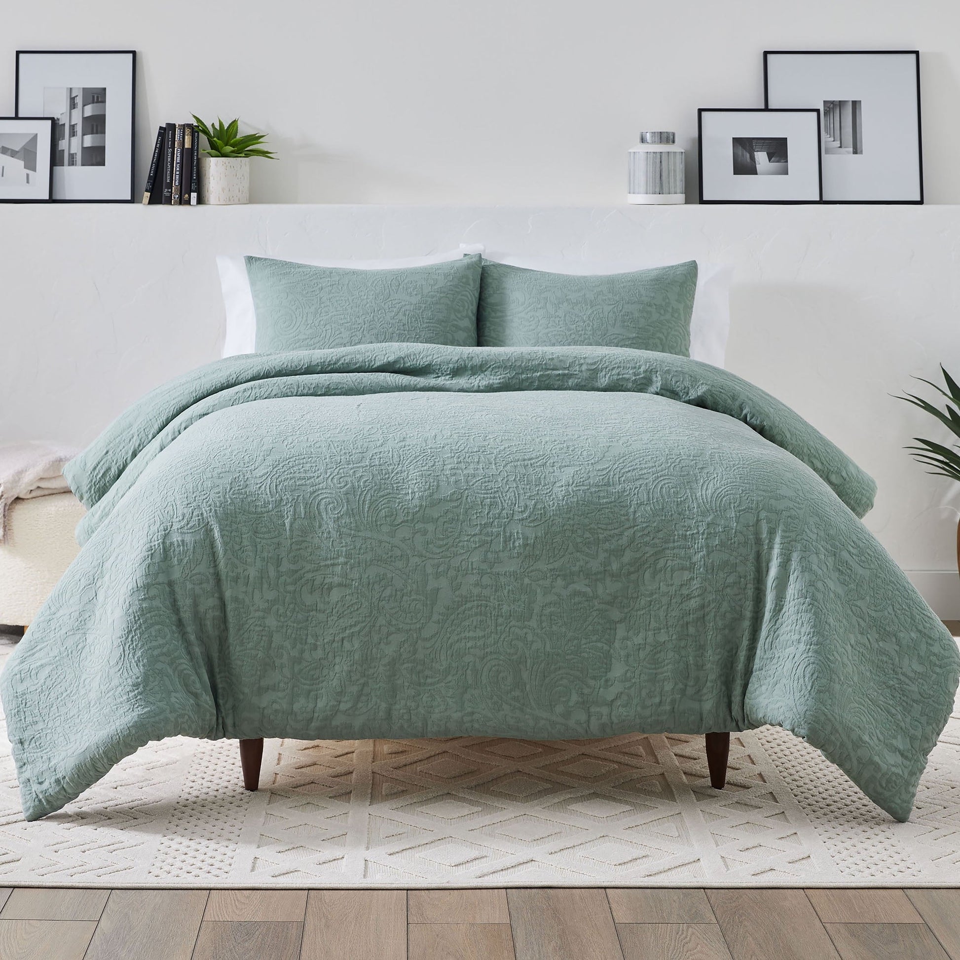 Fluffy Down Alternative 3-Piece Sage Floral Comforter Set, Full/Queen - All-Season Down Alternative Comforter Insert - Default Title