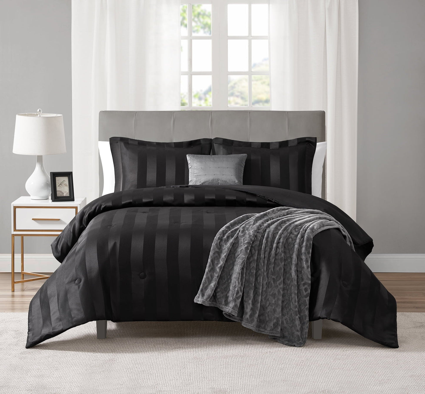 Fluffy Down Alternative Rich Black 5 Piece Damask Stripe Comforter Set, King, Adult, Unisex - All-Season Down Alternative Comforter Insert - Default Title