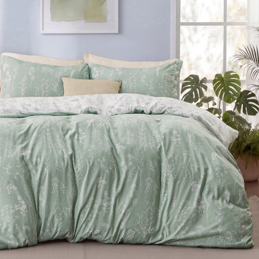Hypoallergenic Cloud 3 Pieces Sage Green Queen Size Comforter Sets, Cute Flowers Botanical Lightweight Soft Bedding Set with 2 Pillow Shams - Luxurious Quilted Duvet Cover Set - Default Title