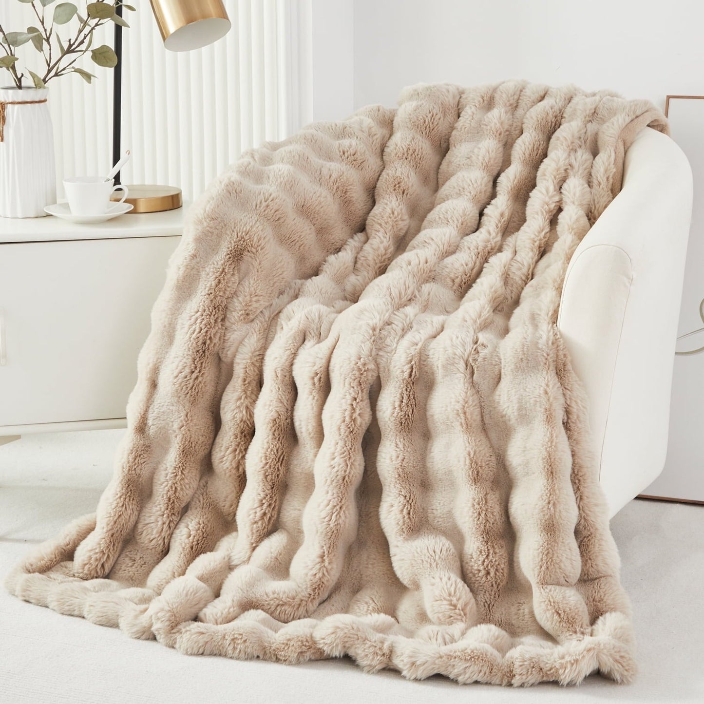 Lightweight Warm Taupe Faux Fur Bubble Blankets for Couch Chair Sofa Luxury Fluffy Thick Bubble Throw Blanket Furry Blanket Fuzzy Soft... - Luxury Knitted Decorative Throw Blanket with Fringes - Default Title