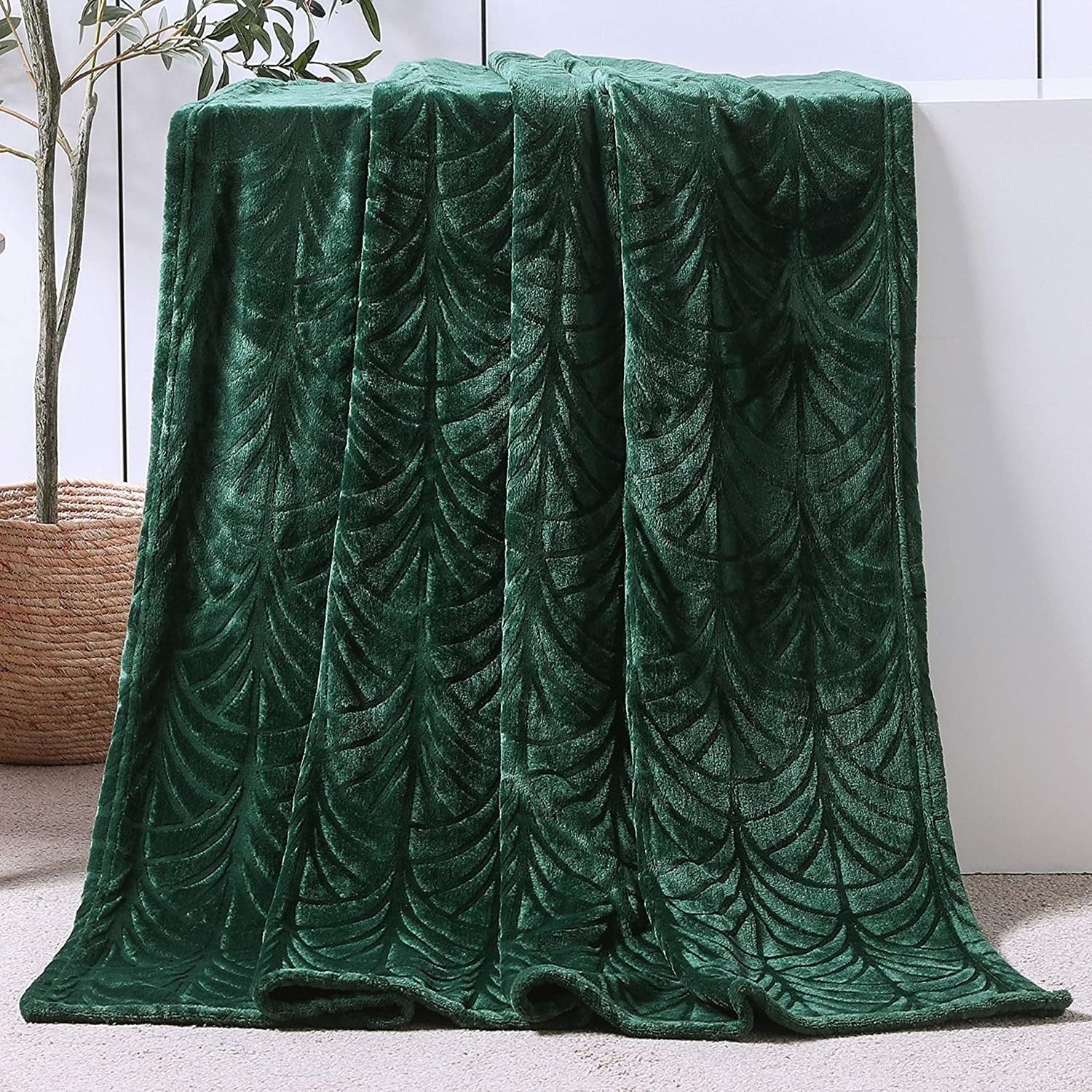 Reversible Sherpa Fleece Throw Blanket for Couch, Soft Fluffy Sofa Bed Blanket with Vintage Pattern for All Season, Warm and Lightweigh... - Lightweight Plush Warm Blanket for All Seasons - Default Title