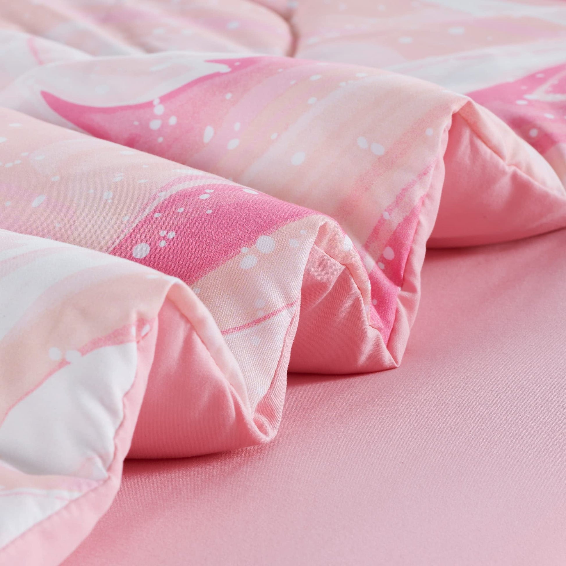 All-Season Kids Twin Bedding Comforter Set - 5 Pieces Super Cute & Soft Bedding Sets & Collections with Comforter, Sheet, Pillow... - Cloud-Like Soft Lightweight Bed Comforter Detail