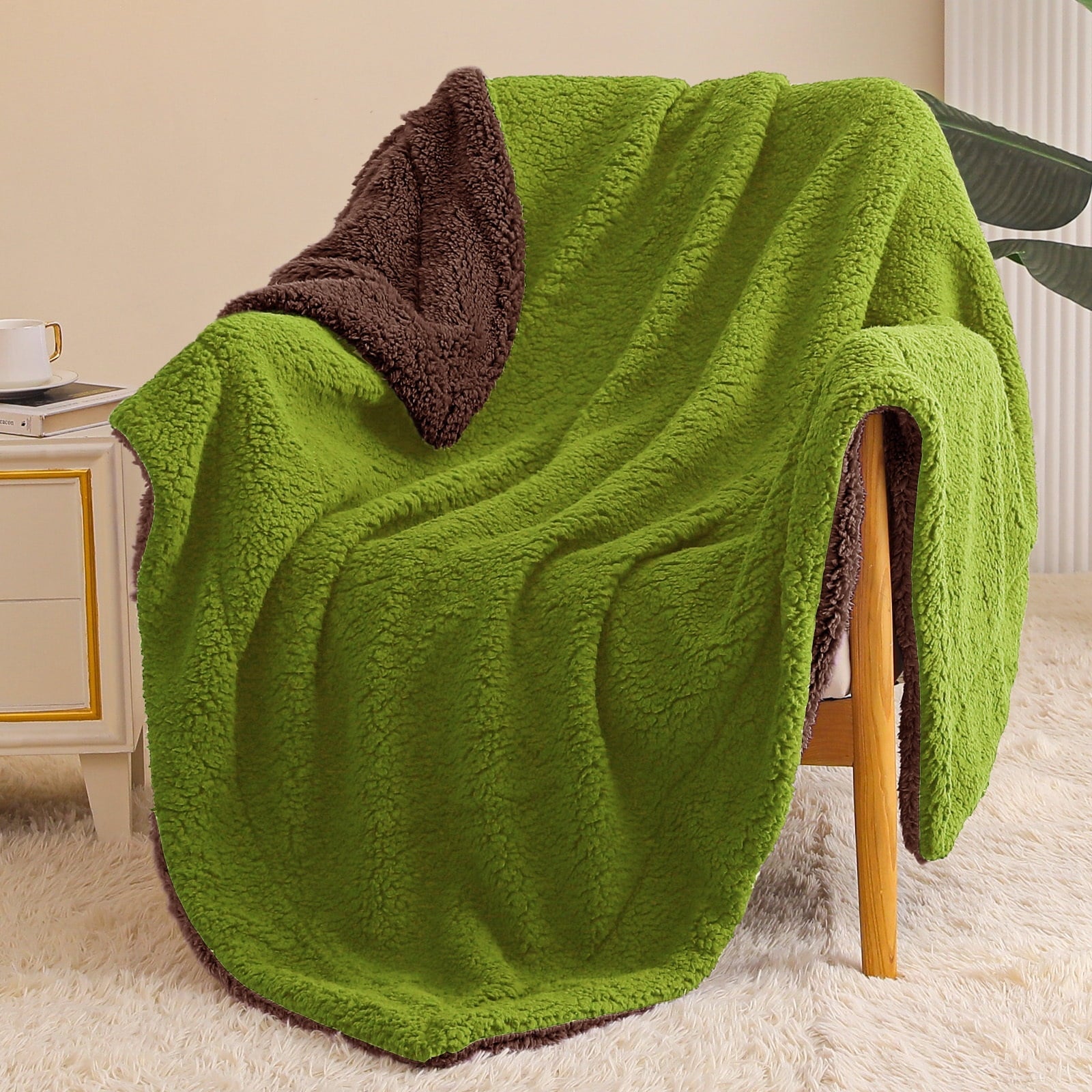 Decorative Knitted Reversible Sherpa Fleece Throw Blanket for Couch, Soft Plush Blanket for Bed Sofa, Warm Fluffy Blankets for All Seaso... - Super Soft Reversible Sherpa Flannel Blanket Detail