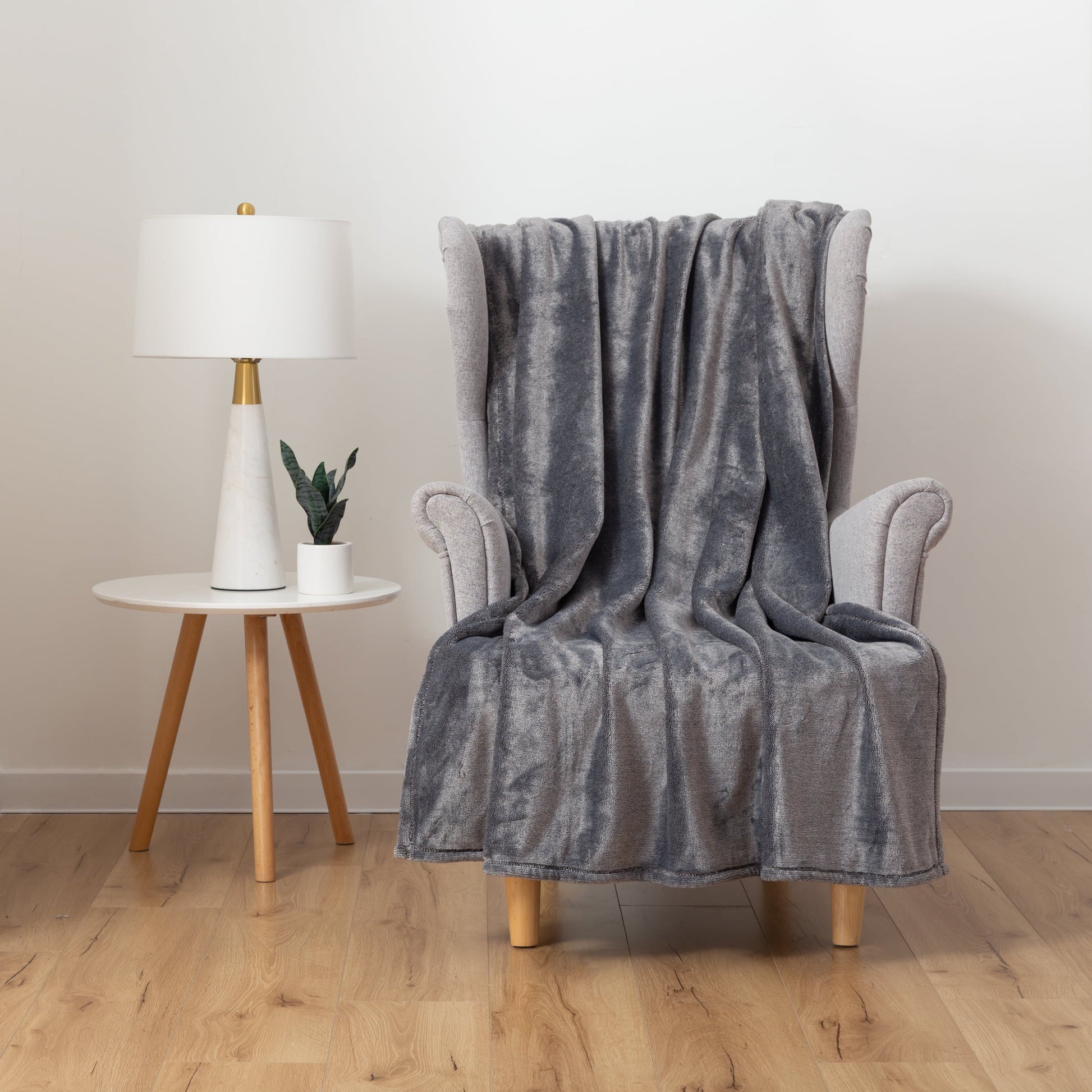 Super Soft Flannel Plush Heathered Soft Oversized Throw Blanket, Gray - Lightweight Plush Warm Blanket for All Seasons Detail
