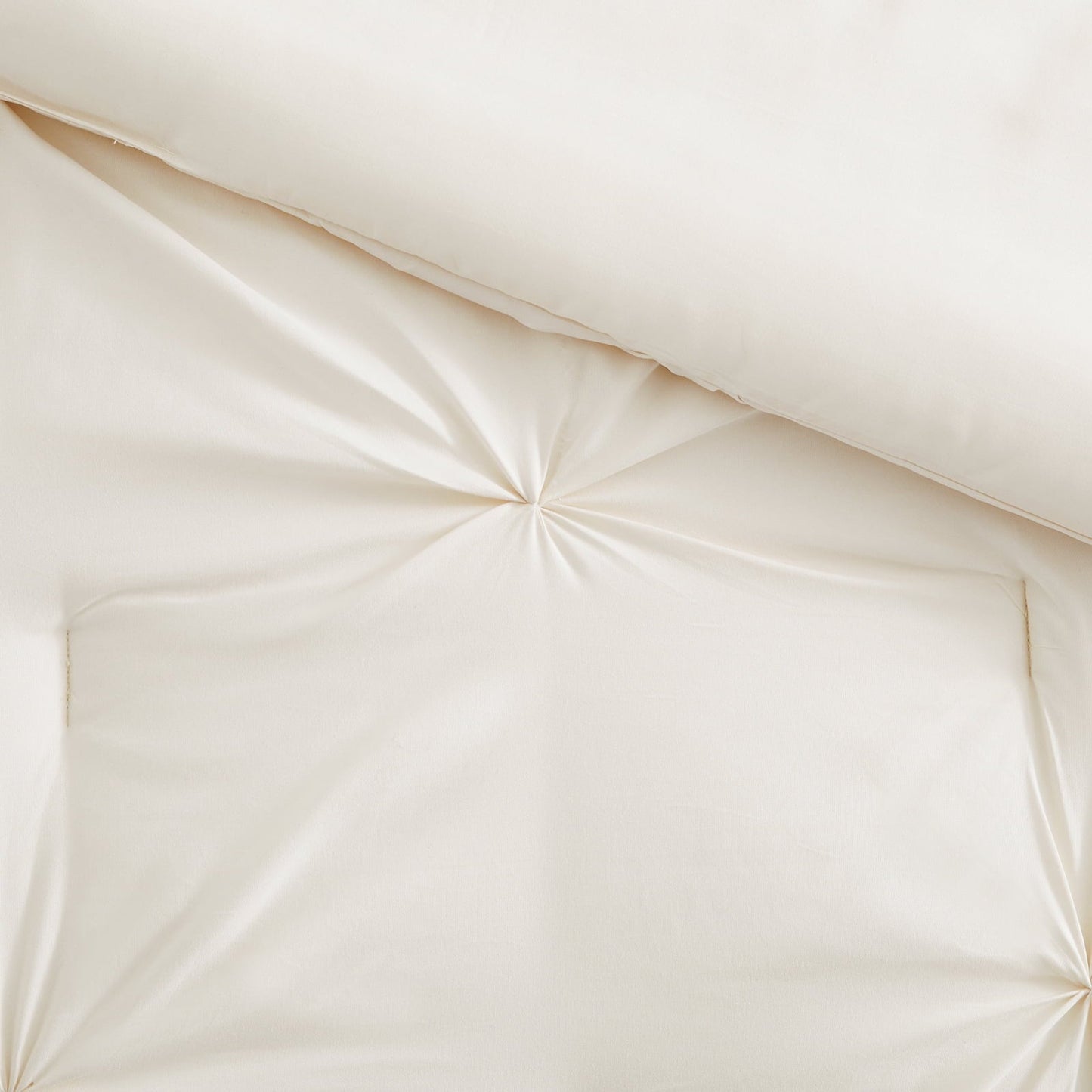 Fluffy Down Alternative Comforter Set, 3-Piece, Queen, Pleated Wrinkle-Resistant Microfiber Bedding, Ivory, All-Season - All-Season Down Alternative Comforter Insert Detail