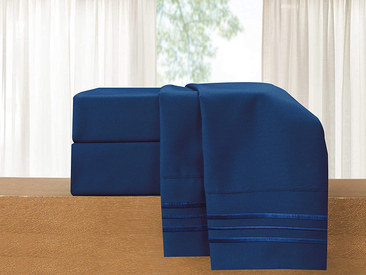 Cooling Sateen 4-Piece Microfiber Bed Sheet Set, Soft & Breathable, Wrinkle & Fade Resistant, Deep Pocket, Queen, Navy Blue - Luxury Bed Sheet Set with Deep Pockets Detail