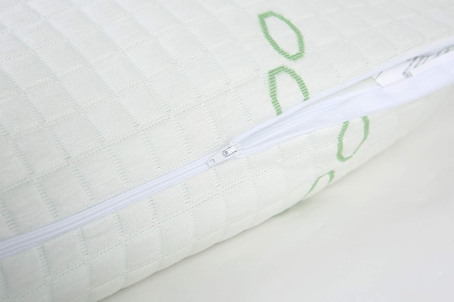 Fluffy Shredded Queen Size Bamboo Pillow, Memory Foam Bed Pillows with Washable Pillowcases, Queen - Ergonomic Memory Foam Pillow for Neck Pain Support Detail