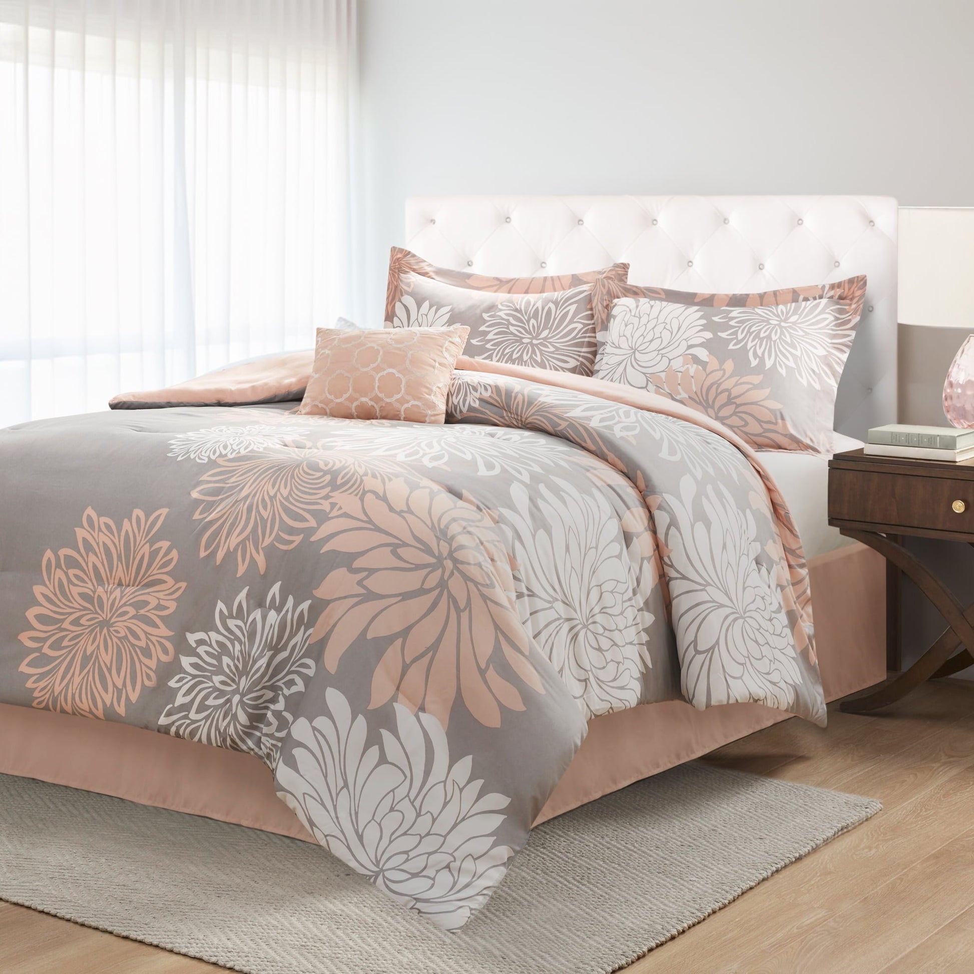 All-Season King Size Comforter Set, 5-Piece Floral Bedding Set for All Season, Blush Comforter Set King with Bed Skirt - Cloud-Like Soft Lightweight Bed Comforter Detail