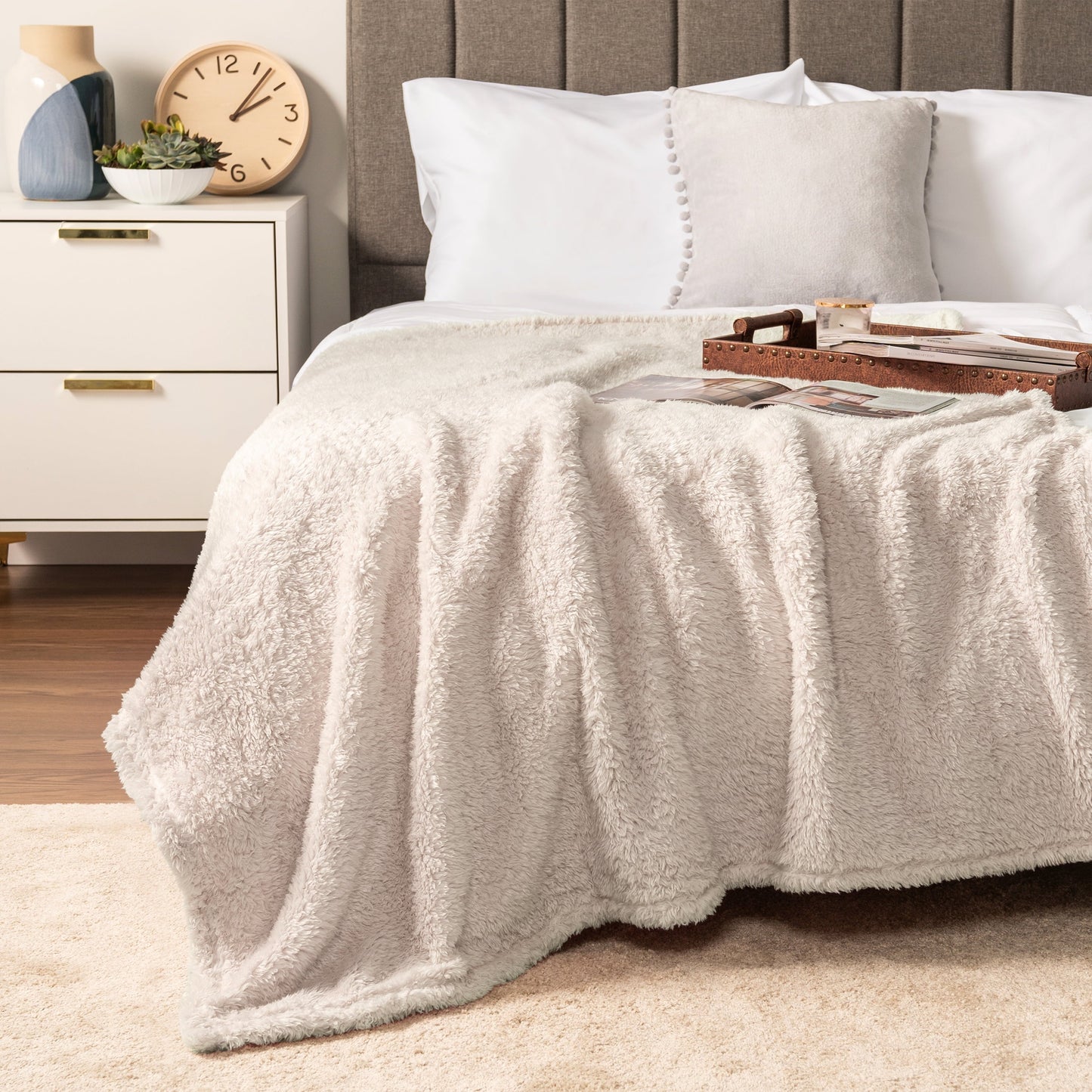 Reversible Sherpa Sherpa Throw Blanket For Couch Sofa, Cream Beige Fluffy Warm Plush Blanket for Bed, Cozy Super Soft Lightweight Throw... - Lightweight Plush Warm Blanket for All Seasons Detail